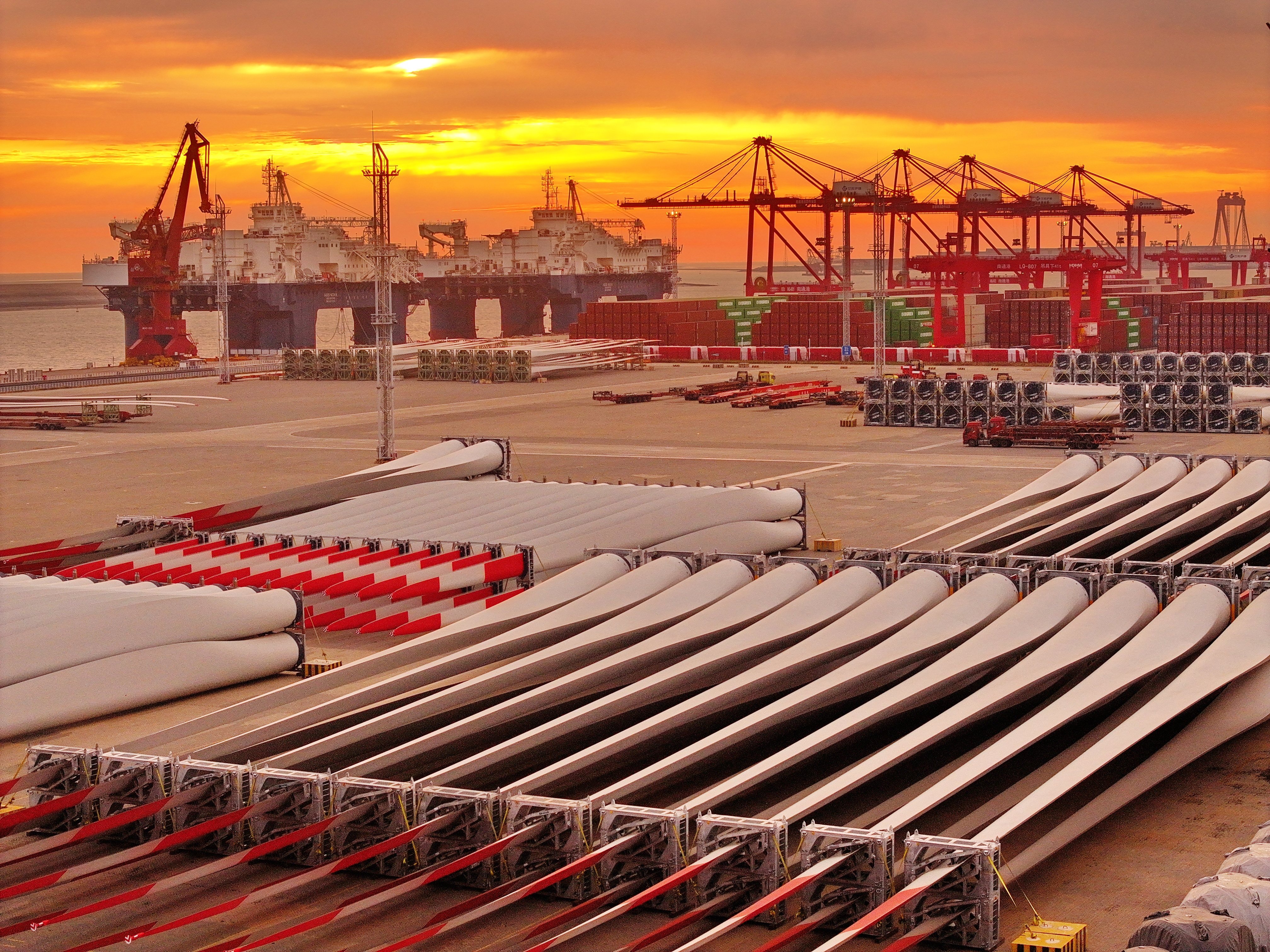 Wind power equipment destined for export in Nantong, Jiangsu province, on April 27. Photo: Xinhua