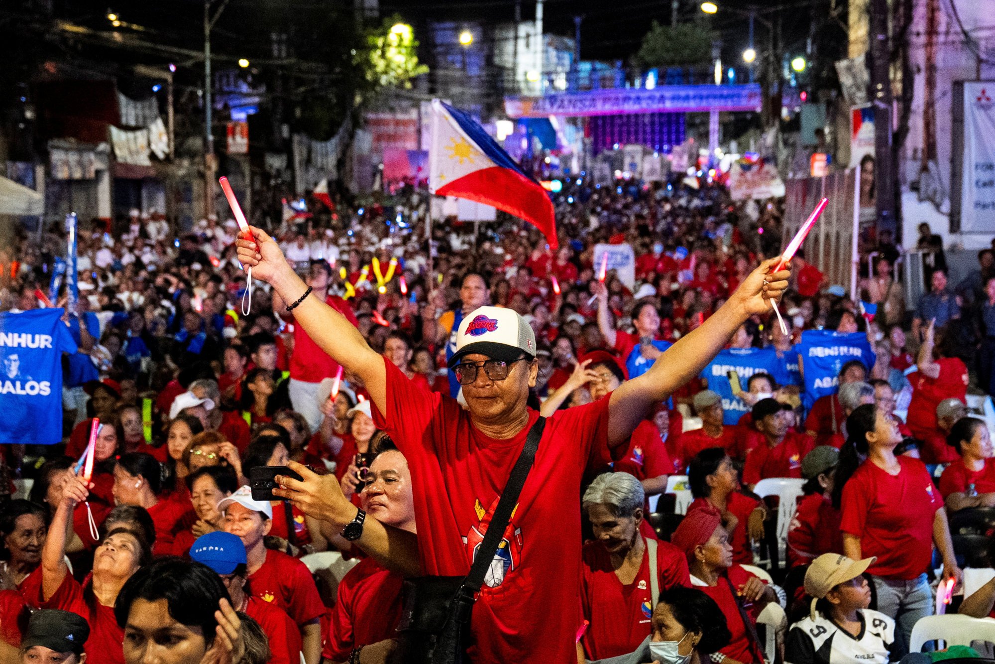 Supporters cheer during a campaign rally attended by Marcos in Mandaluyong City, Metro Manila, on May 9. Photo: Reuters Supporters cheer during a campaign rally attended by Marcos in Mandaluyong City, Metro Manila, on May 9. Photo: Reuters