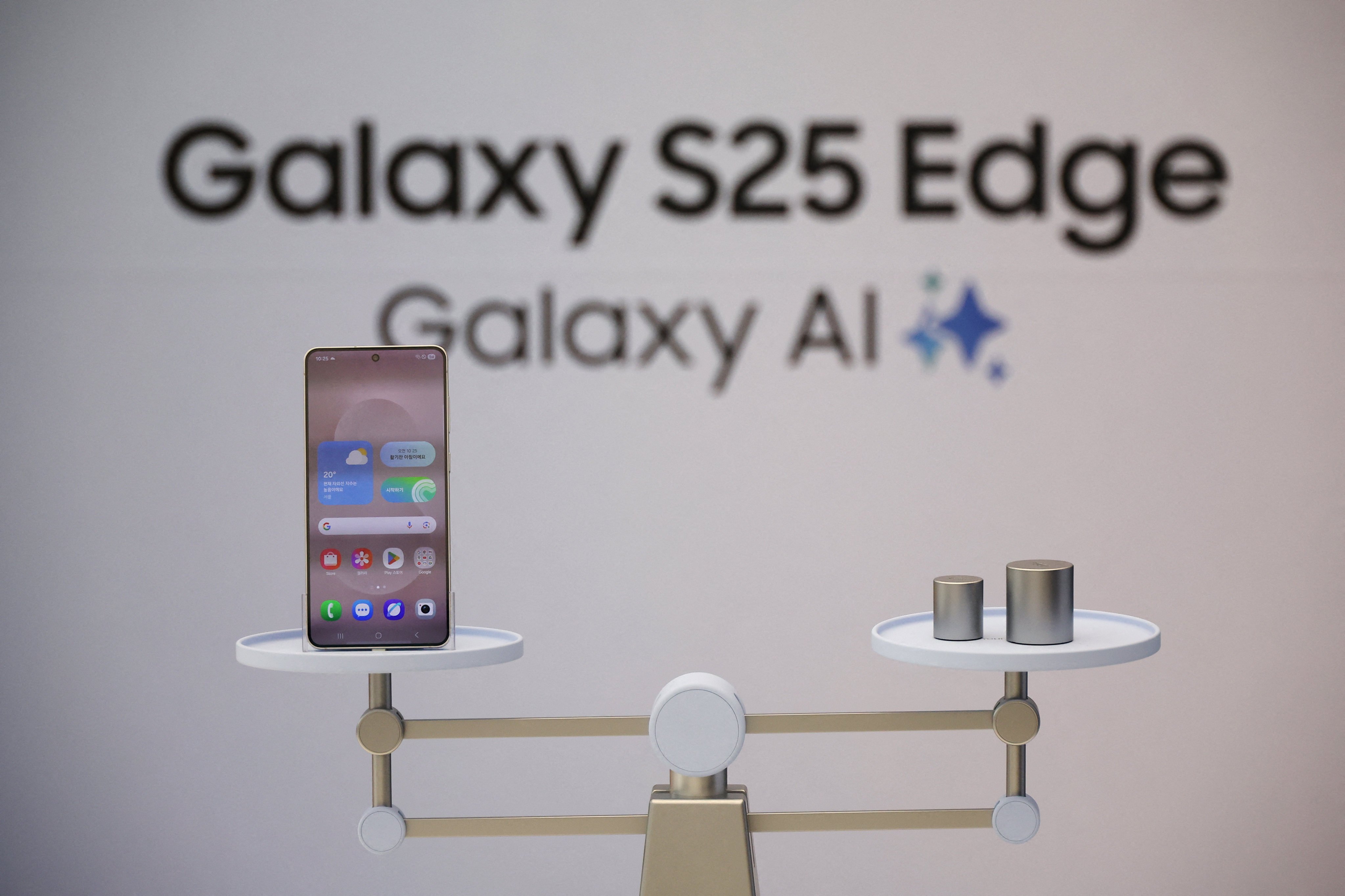 A Samsung Galaxy S25 Edge smartphone on display during an event at its store in Seoul, South Korea, on Tuesday. Photo: Reuters