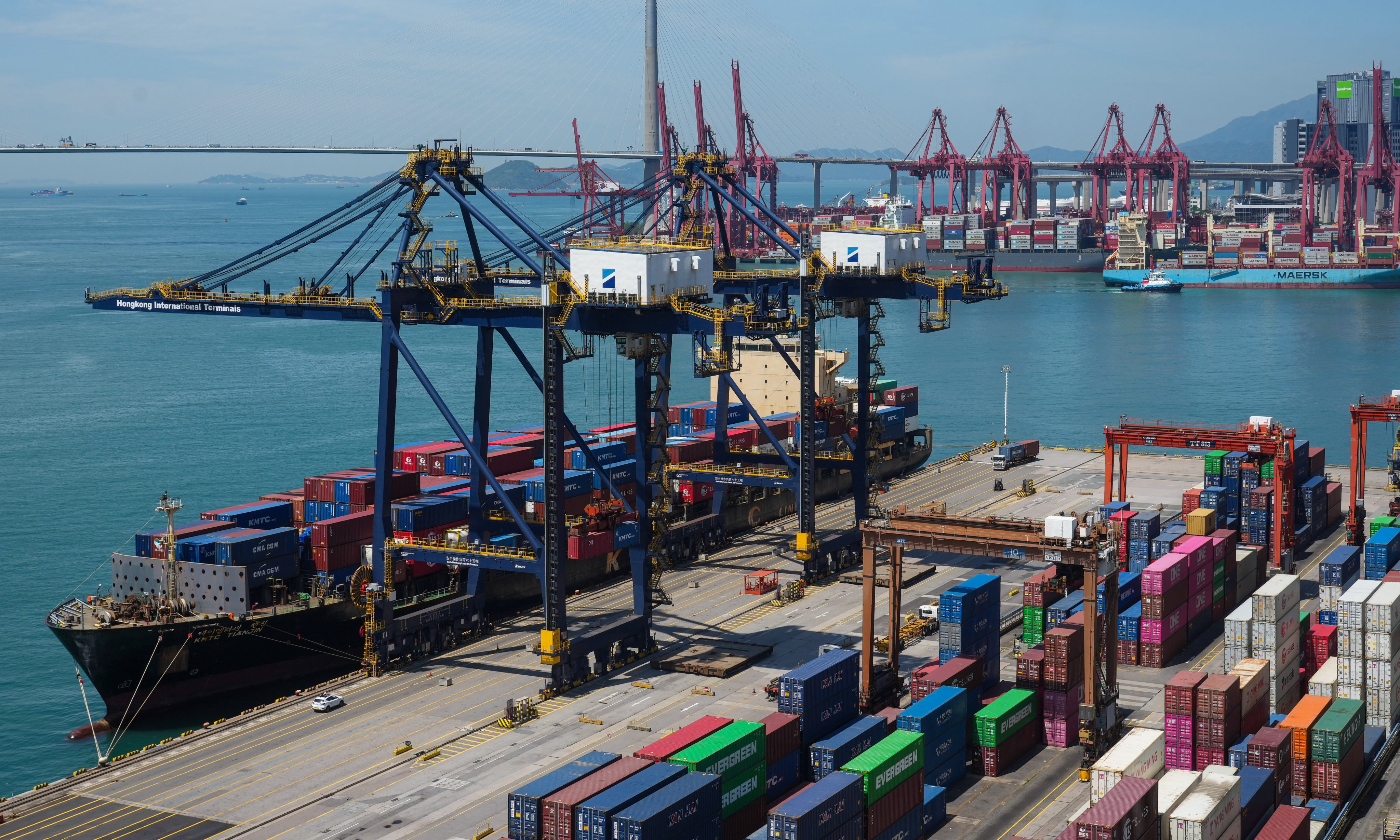 US President Donald Trump has said that he and Chinese President Xi Jinping could negotiate over tariffs at the end of this week. Photo: Sam Tsang