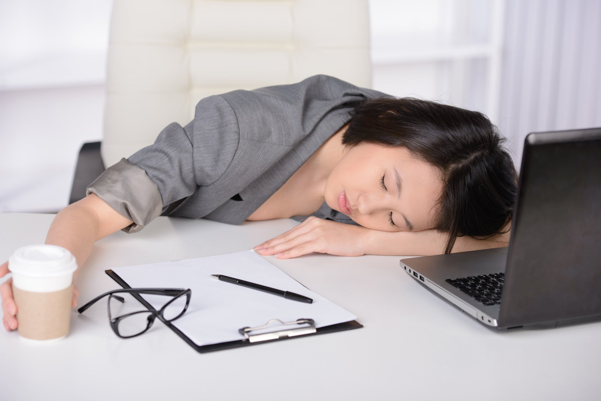 According to the results of a new survey, 45 per cent of Japan’s full-time workforce is engaging in “quiet quitting” – doing just enough to get by without striving for promotions or recognition. Photo: Shutterstock According to the results of a new survey, 45 per cent of Japan’s full-time workforce is engaging in “quiet quitting” – doing just enough to get by without striving for promotions or recognition. Photo: Shutterstock