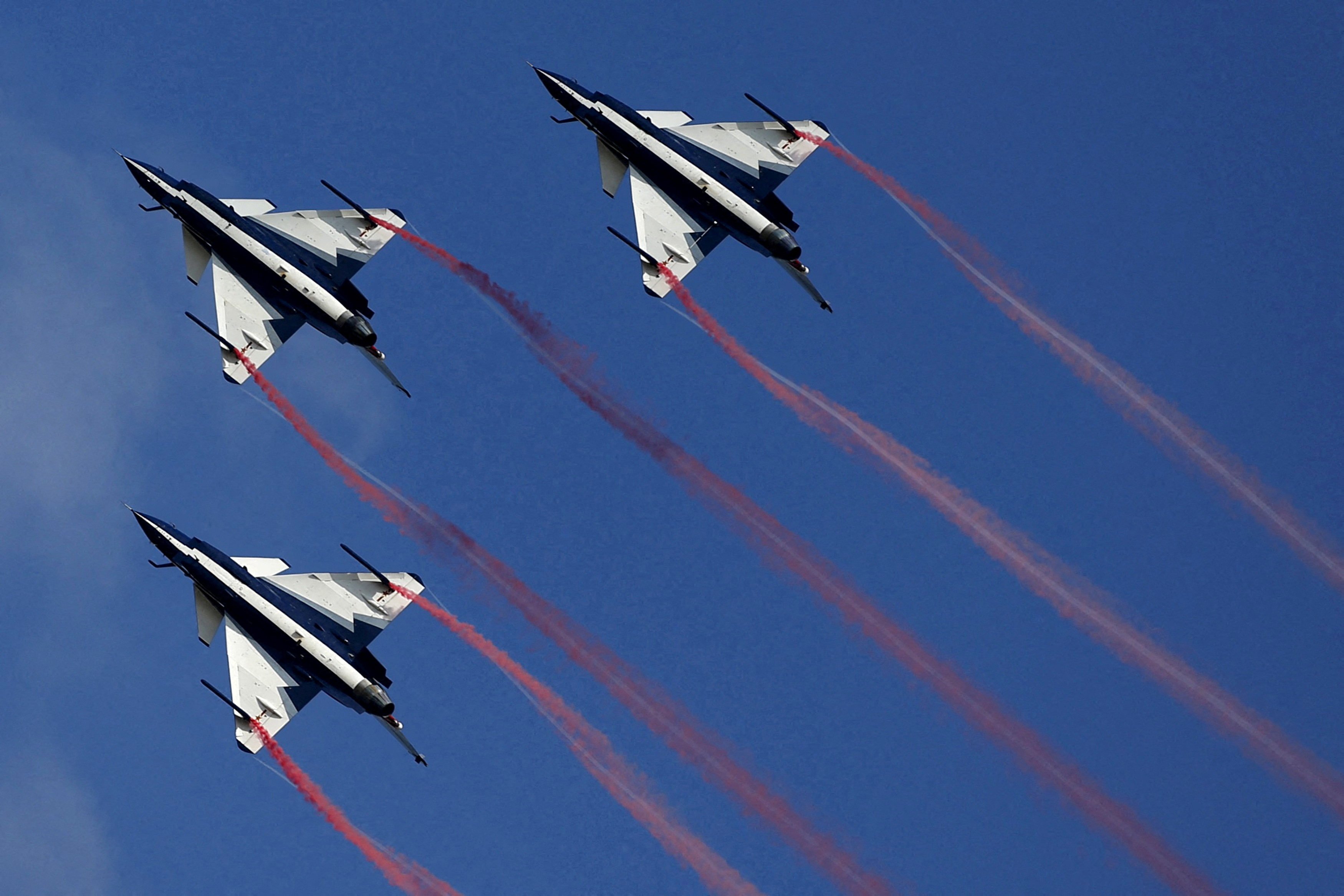 Chinese J-10 fighter jets. (Photo: Reuters)