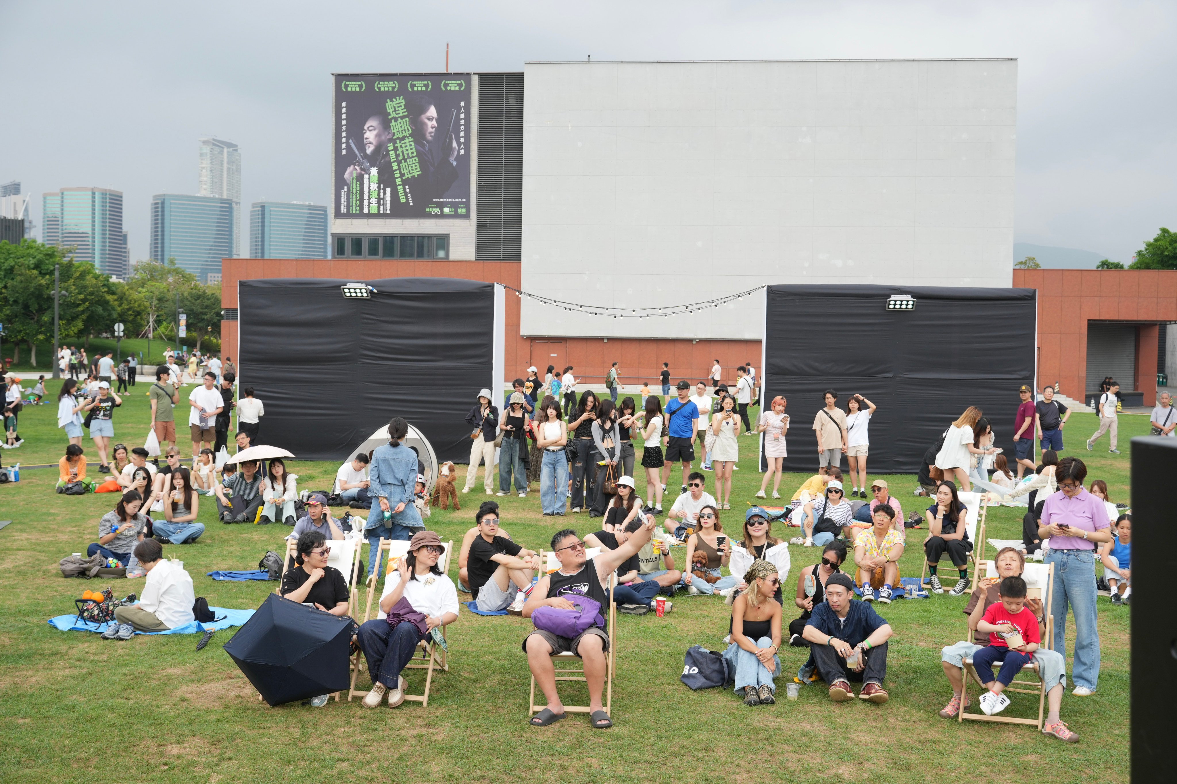 Events such as the Sip & Groove@WestK featuring music, alcoholic beverages and local snacks helped draw visitors to the arts hub.   Photo: May Tse