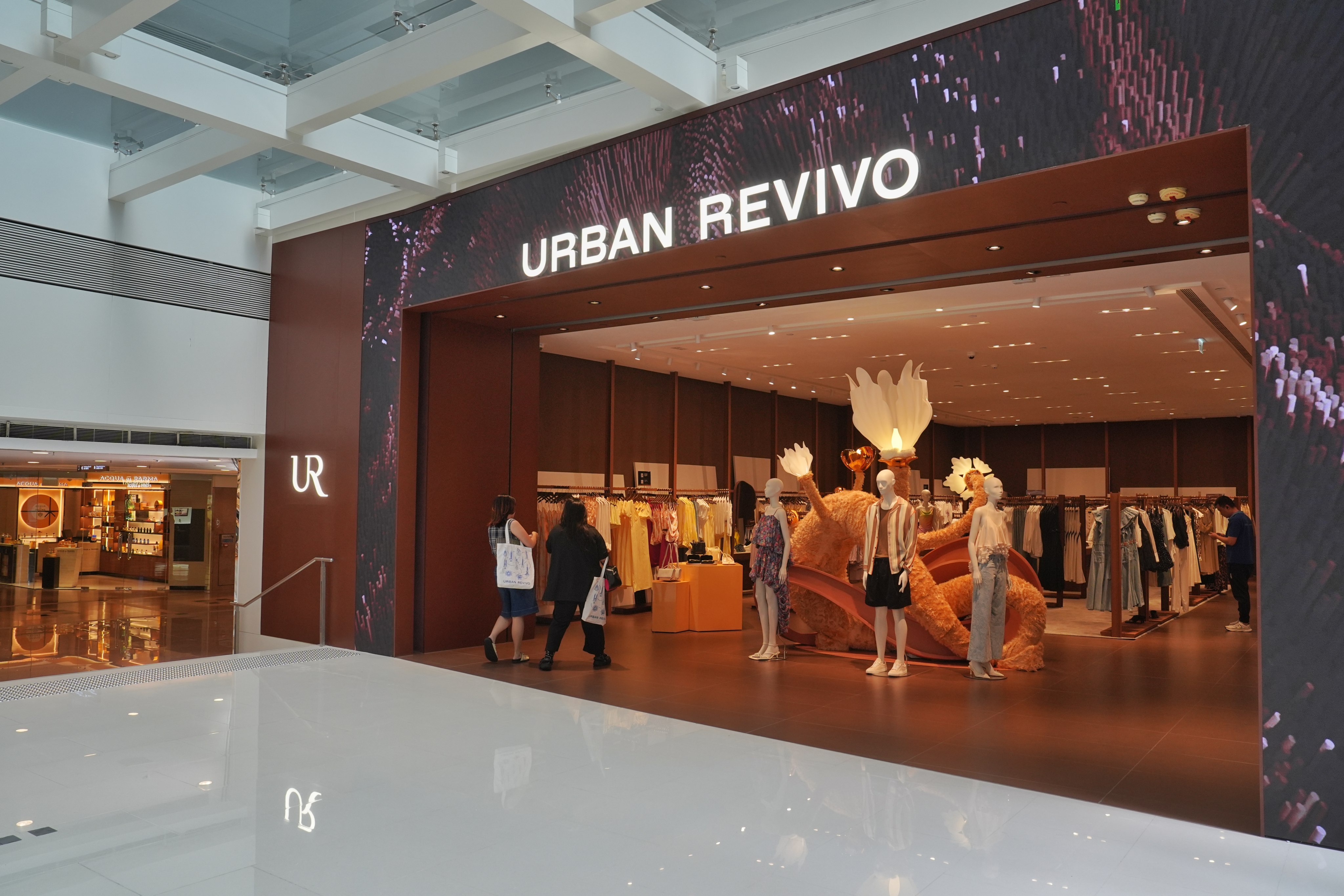 Urban Revivo’s first Hong Kong outlet in Harbour City opens its door on May 16, 2025. Photo: Elson Li