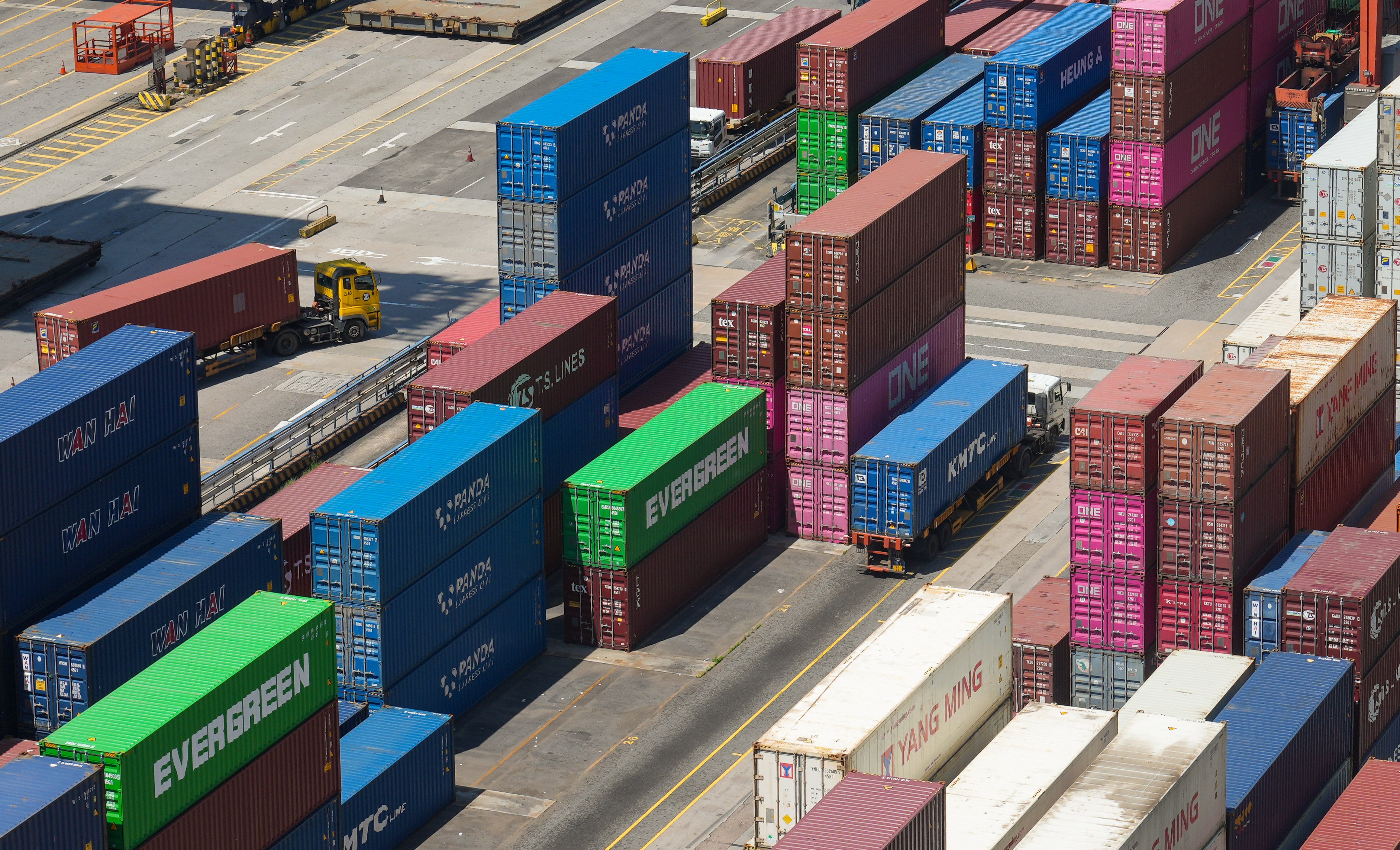 The pause in the trade war has seen the US agree to lower tariffs on Chinese exports from 145 per cent to 30 per cent, while China has rolled back duties on American goods from 125 per cent to 10 per cent. Photo: Sam Tsang