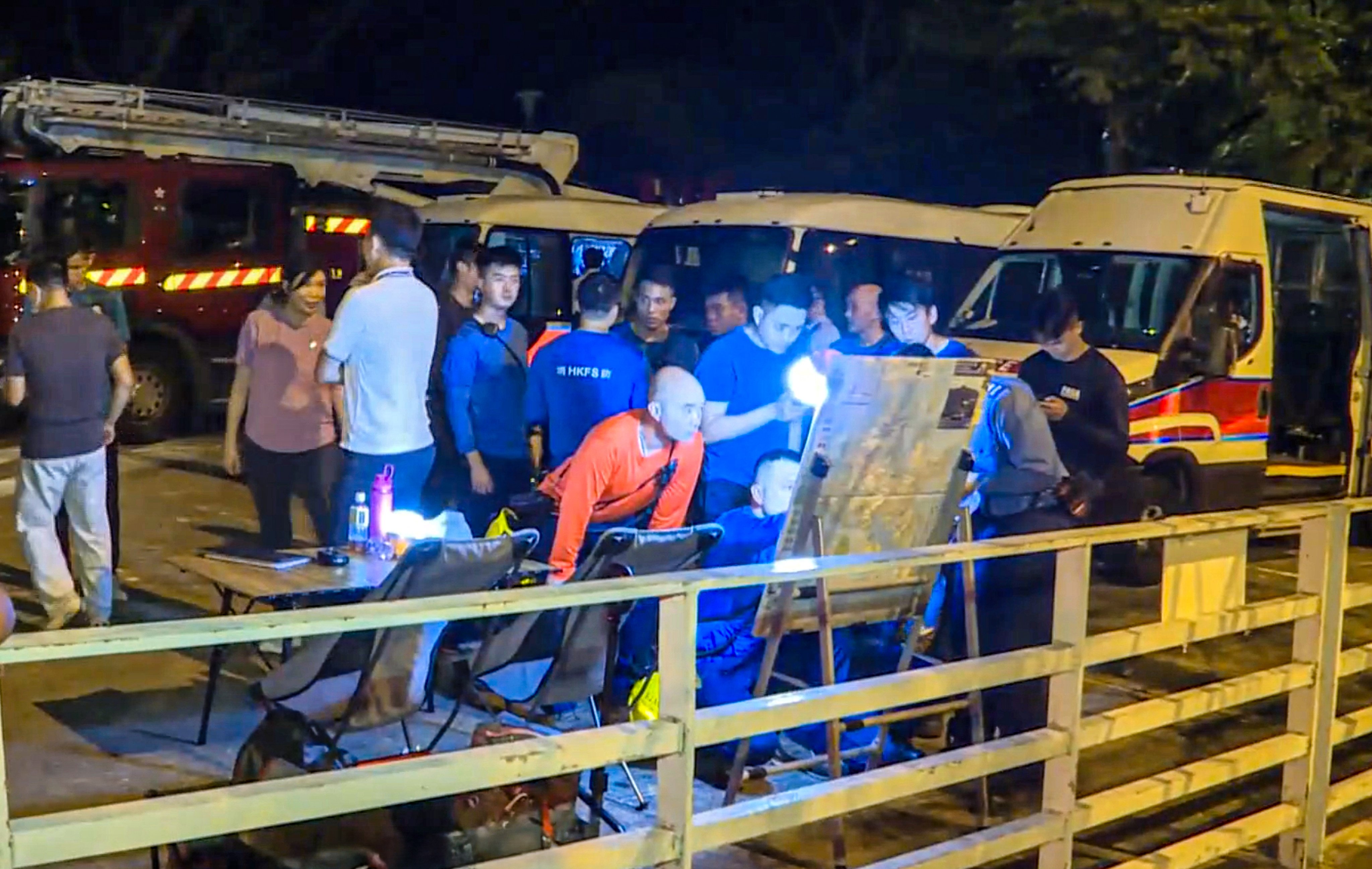 A screengrab of footage showing the rescue team coordinating the search for the 72-year-old woman. Photo: Cable TV News