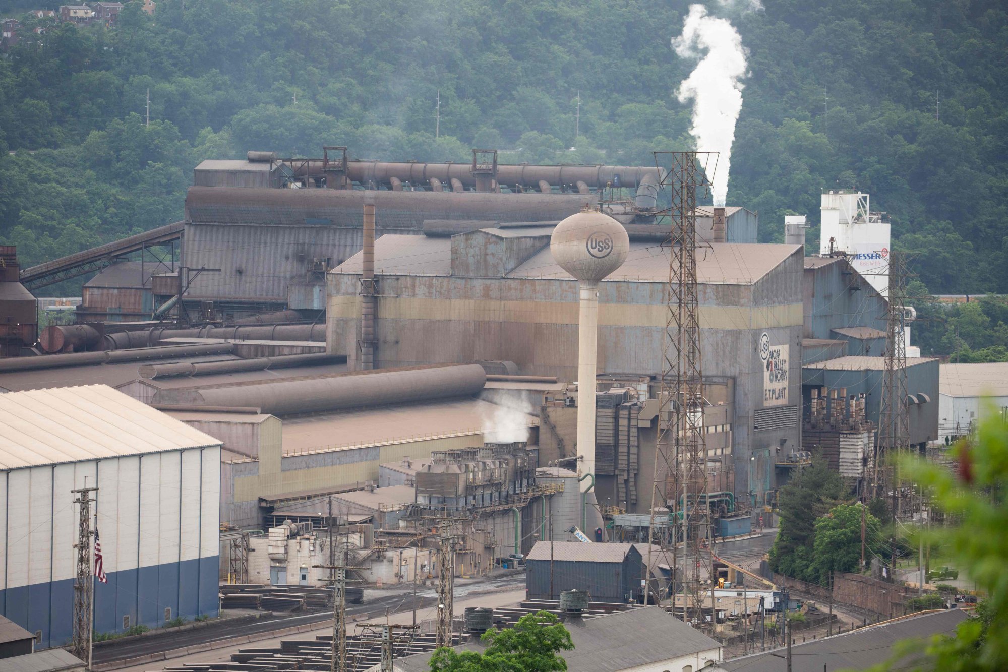 The US Steel Mon Valley Works Edgar Thomson Plant along the Monongahela River in Braddock, Pennsylvania. Photo: AFP