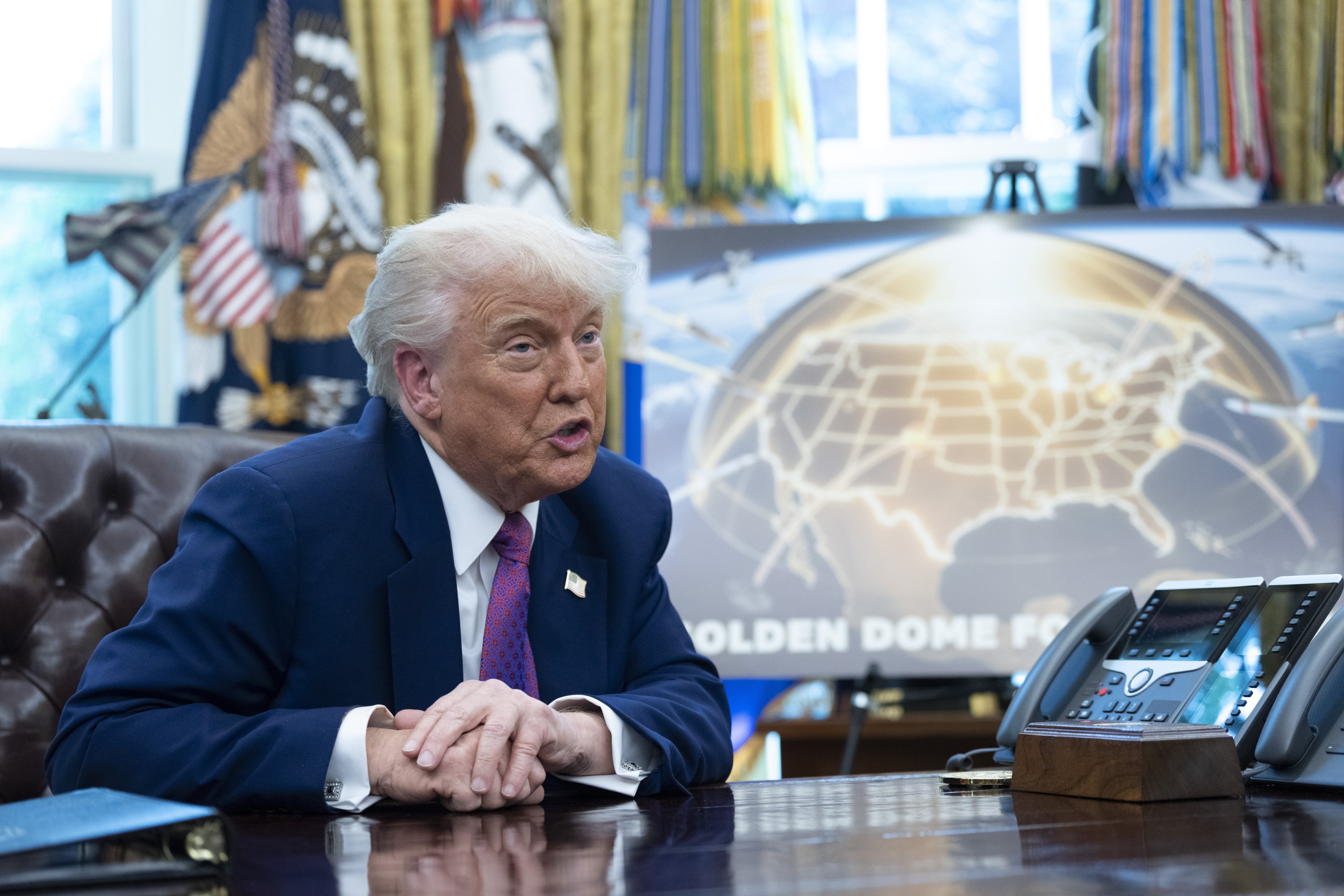 In the Oval Office on Tuesday, US President Donald Trump announces he has selected the path forward for the Golden Dome missile defence shield. Photo: EPA-EFE