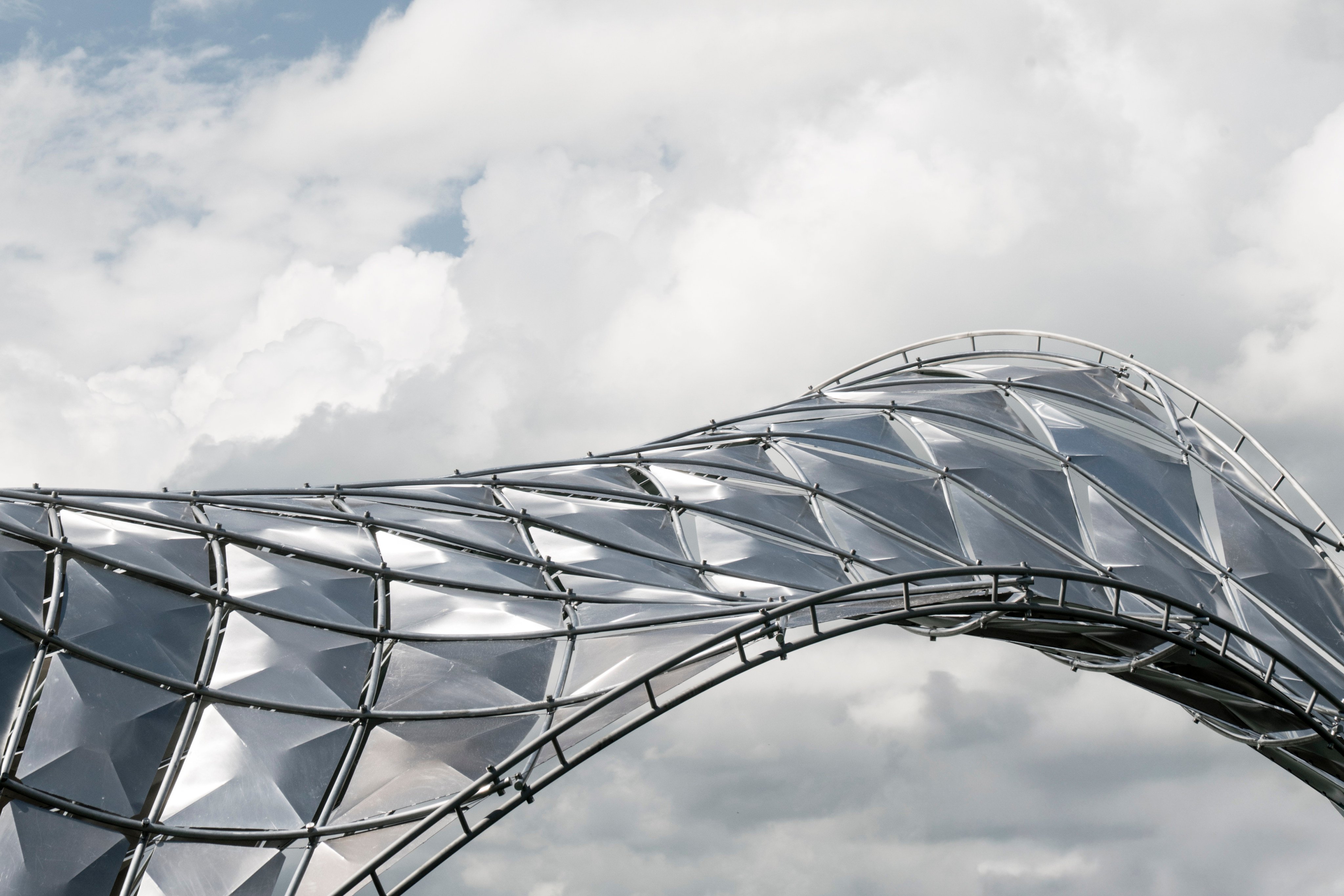 Gateway to Venice’s Waterway, an installation by Norman Foster in collaboration with Porsche. Photo: Loop