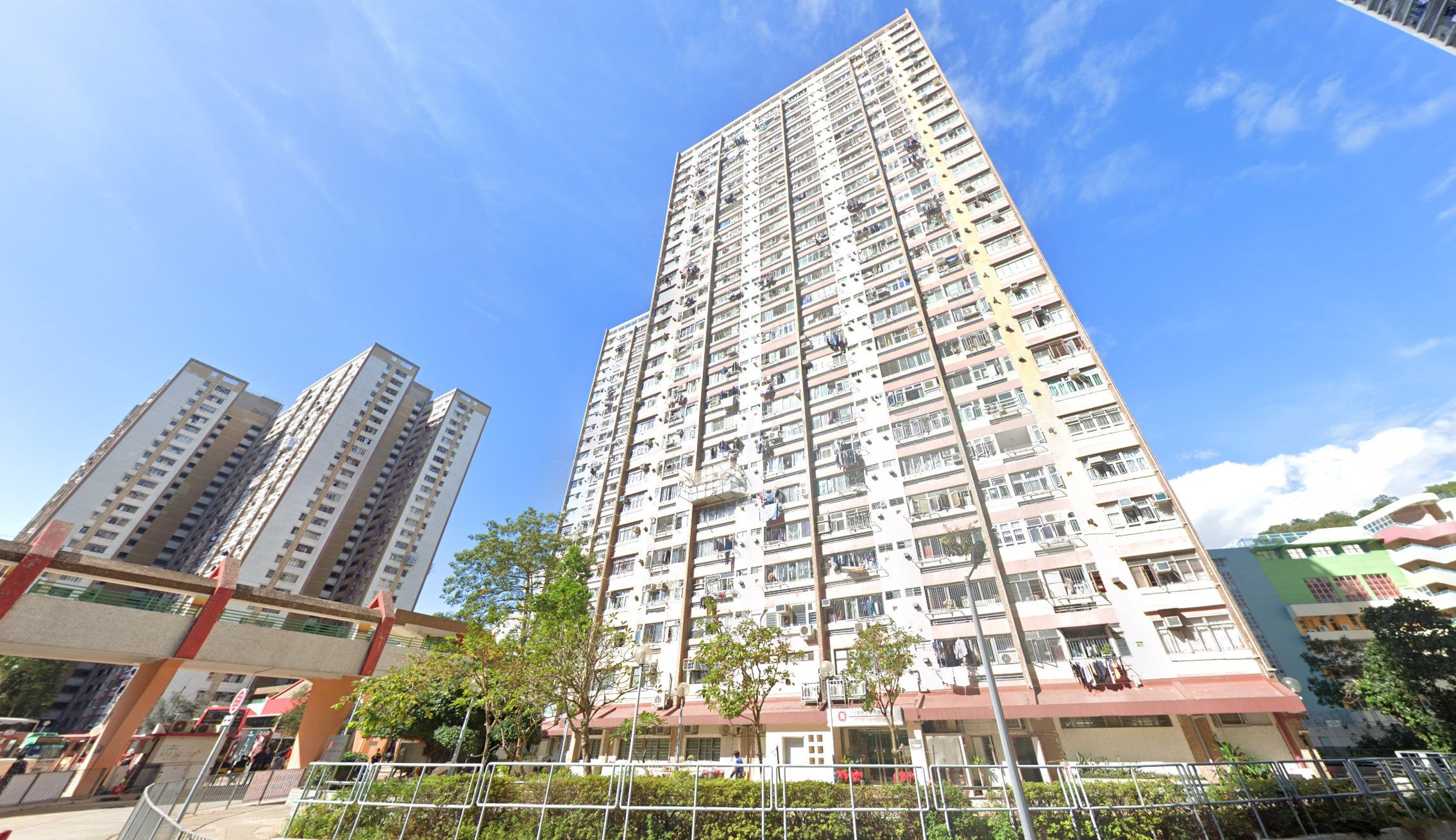Neighbours became alarmed upon hearing the girl’s cries from her public housing flat at Lok Wah North Estate in Kwun Tong on Friday. Photo: Google Map