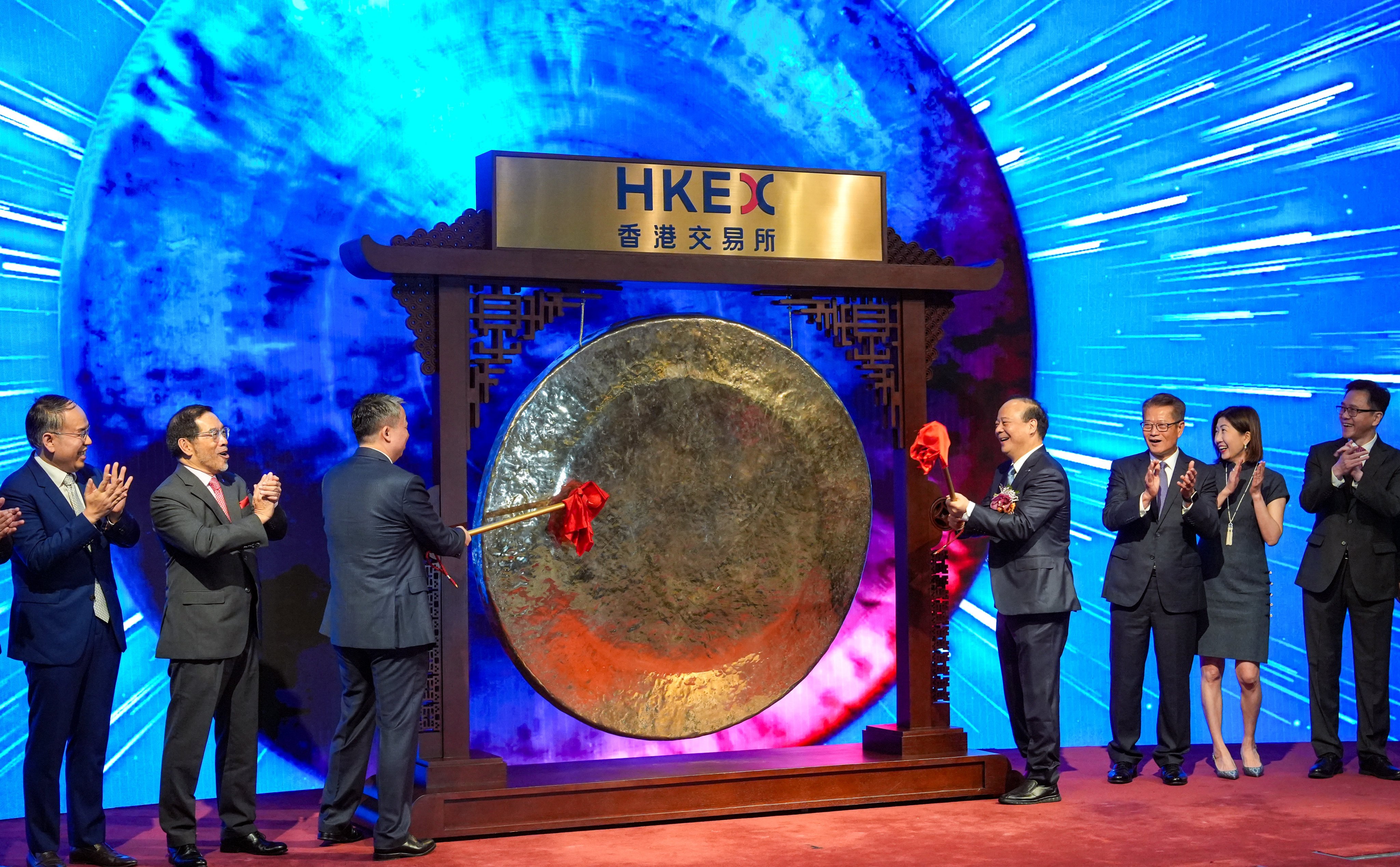 Contemporary Amperex Technology, which supplies the likes of Tesla and Volkswagen, saw its shares jump by more than 16 per cent in its listing last week, raising HK$41 billion. Photo: Sun Yeung