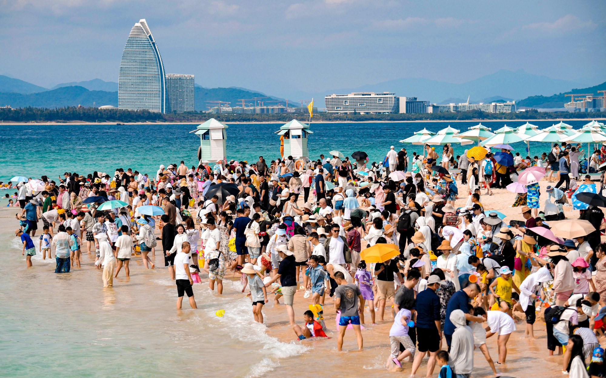 The Chinese island of Hainan attracts tourists from across the globe but here a medical revolution is unfolding, whereby patients can access medicines and therapies as part of clinical trials before they have even hit the market. Photo: Xinhua News Agency The Chinese island of Hainan attracts tourists from across the globe but here a medical revolution is unfolding, whereby patients can access medicines and therapies as part of clinical trials before they have even hit the market. Photo: Xinhua News Agency