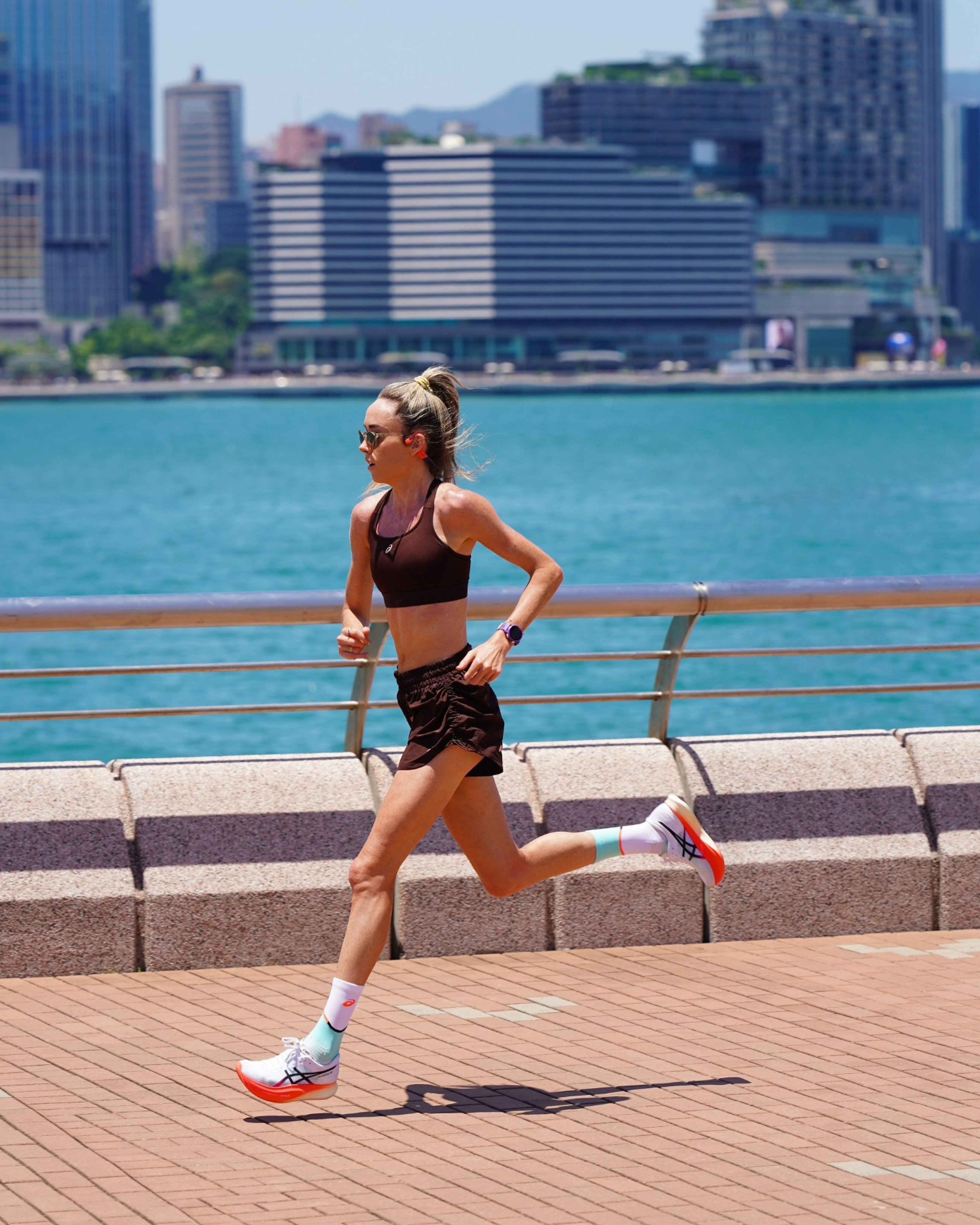 Eilish McColgan runs along the Central Harbourfront in Hong Kong. Photo: Instagram/eilishmccolgan