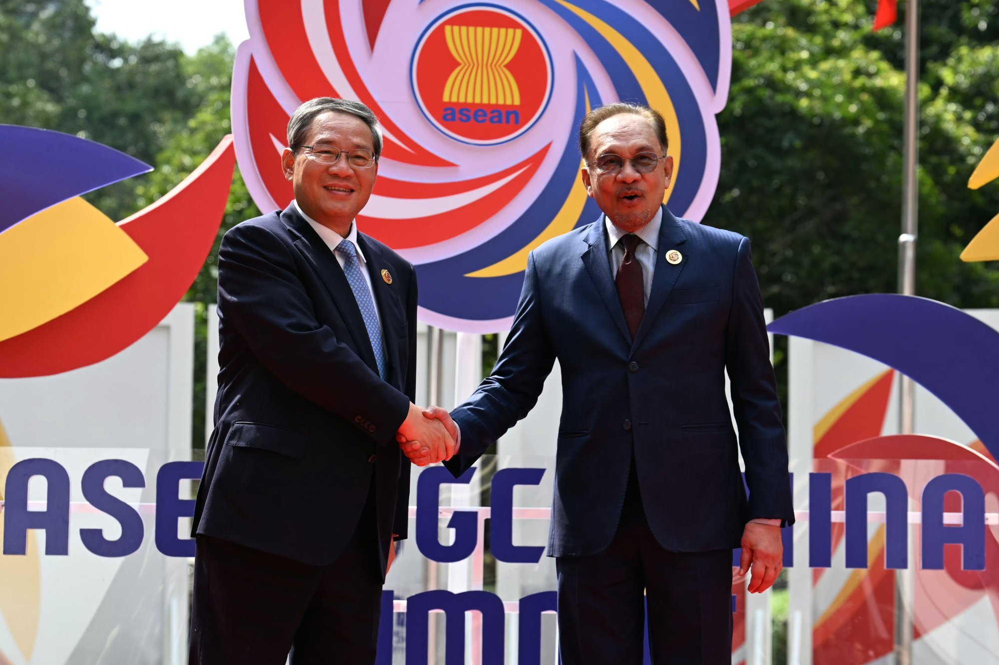 Malaysia’s Prime Minister Anwar Ibrahim meets China’s Premier Li Qiang ahead of the Asean-GCC-China Summit in Kuala Lumpur on Tuesday. Photo: EPA-EFE Malaysia’s Prime Minister Anwar Ibrahim meets China’s Premier Li Qiang ahead of the Asean-GCC-China Summit in Kuala Lumpur on Tuesday. Photo: EPA-EFE