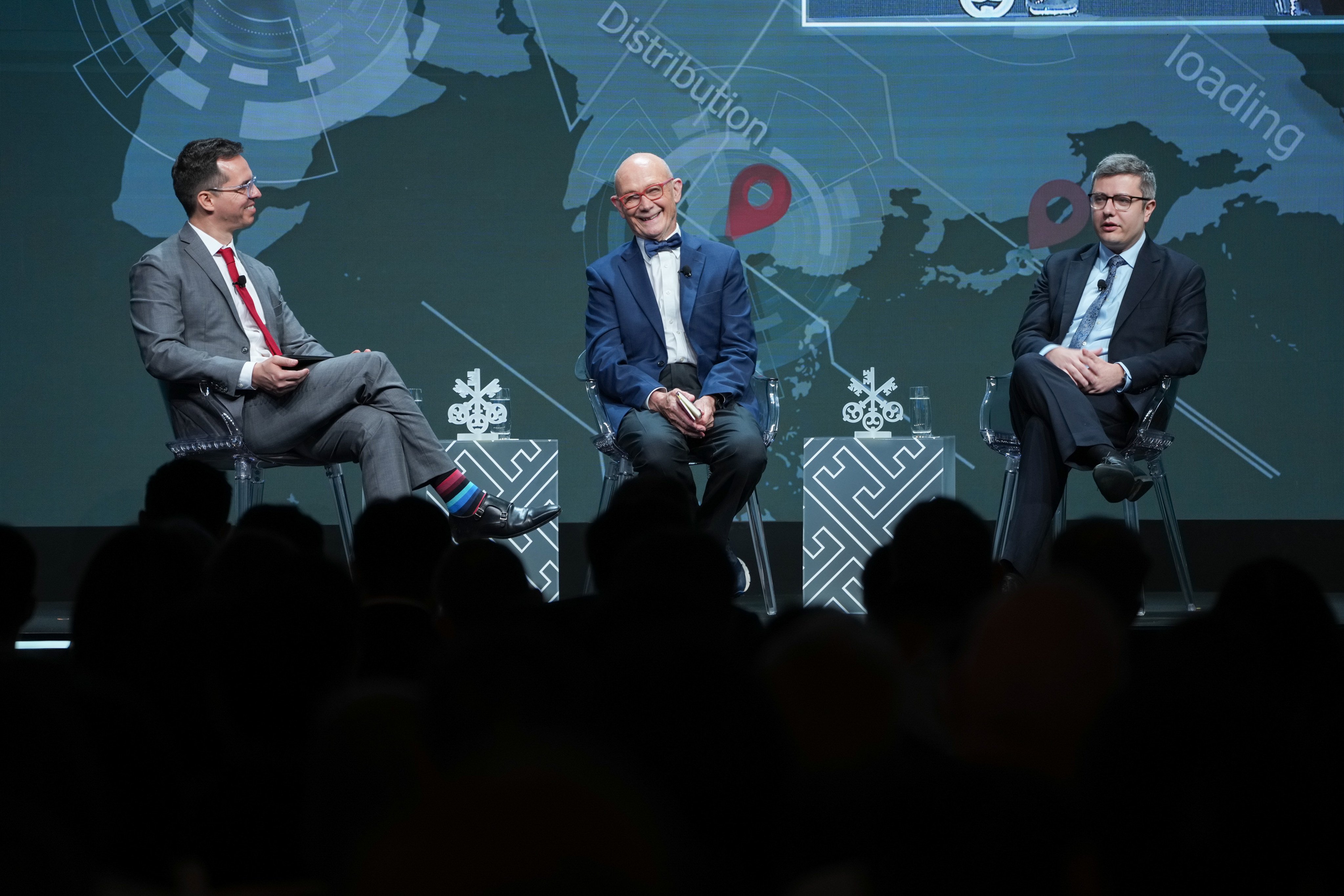 Pascal Lamy (centre), former head of the World Trade Organization, appears on a panel at UBS’ Asian Investment Conference in Hong Kong on Wednesday. Photo: UBS