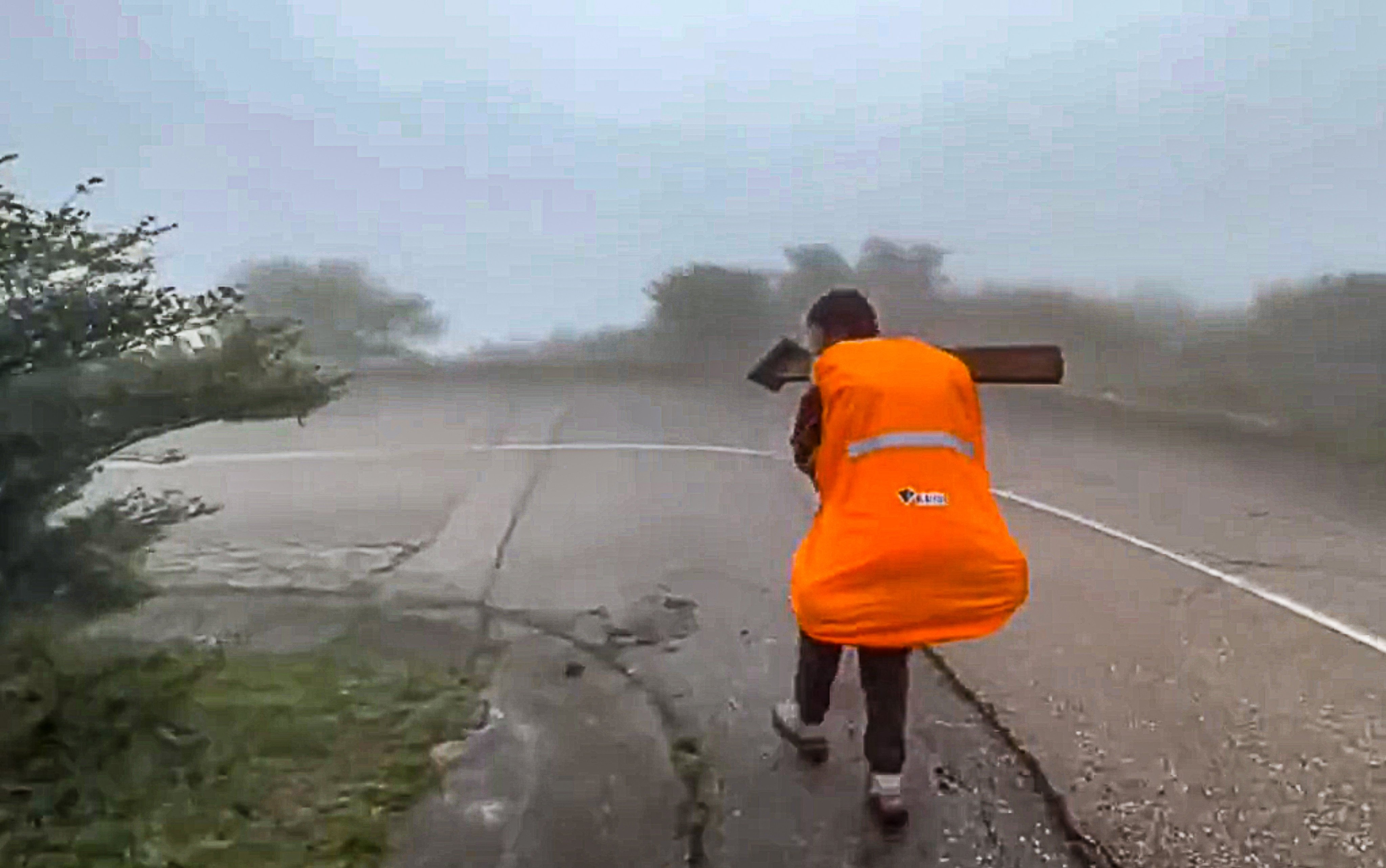 A man removed a trail marker along Hong Kong’s MacLehose Trail, sparking safety fears. Photo: Handout