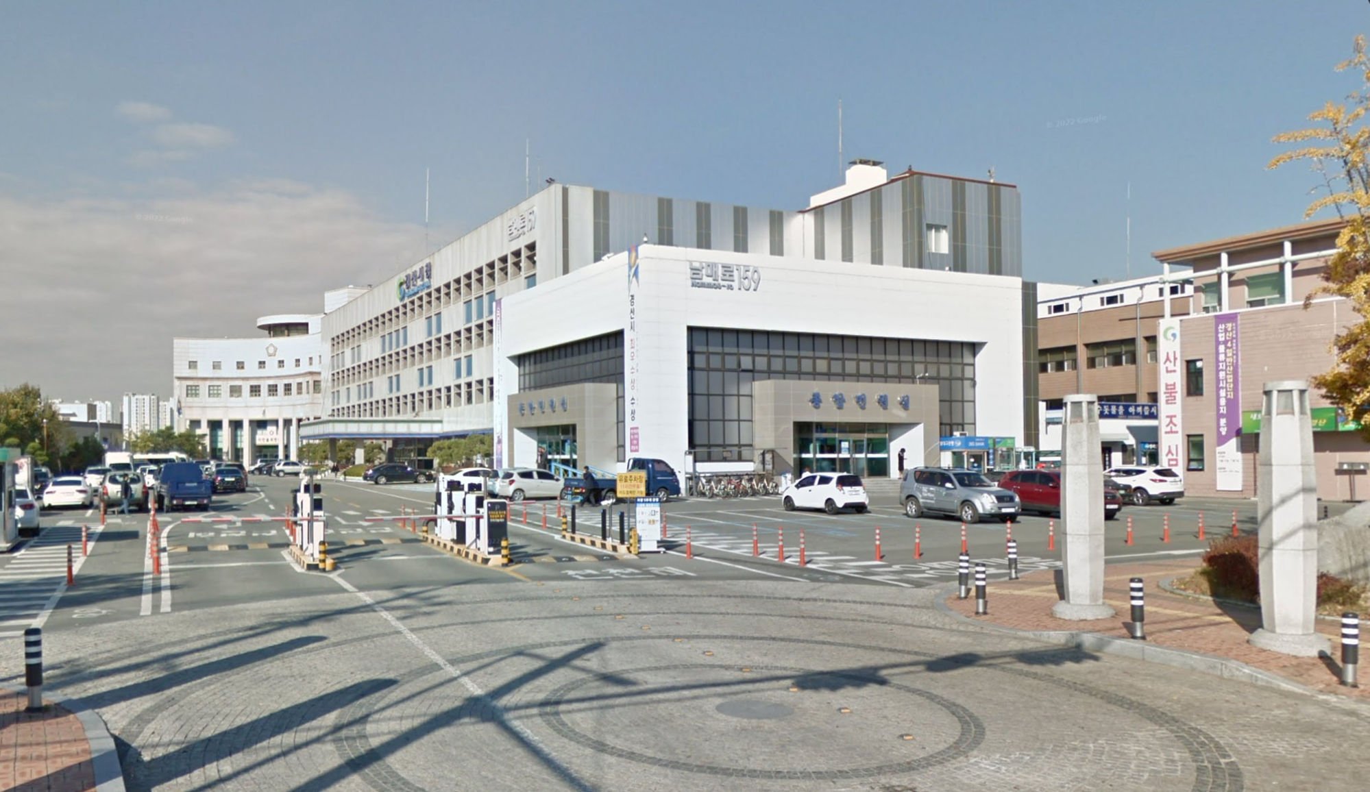 Gyeongsan City Hall. The city government was forced to remove a video after public backlash. Photo: Google Map Gyeongsan City Hall. The city government was forced to remove a video after public backlash. Photo: Google Map