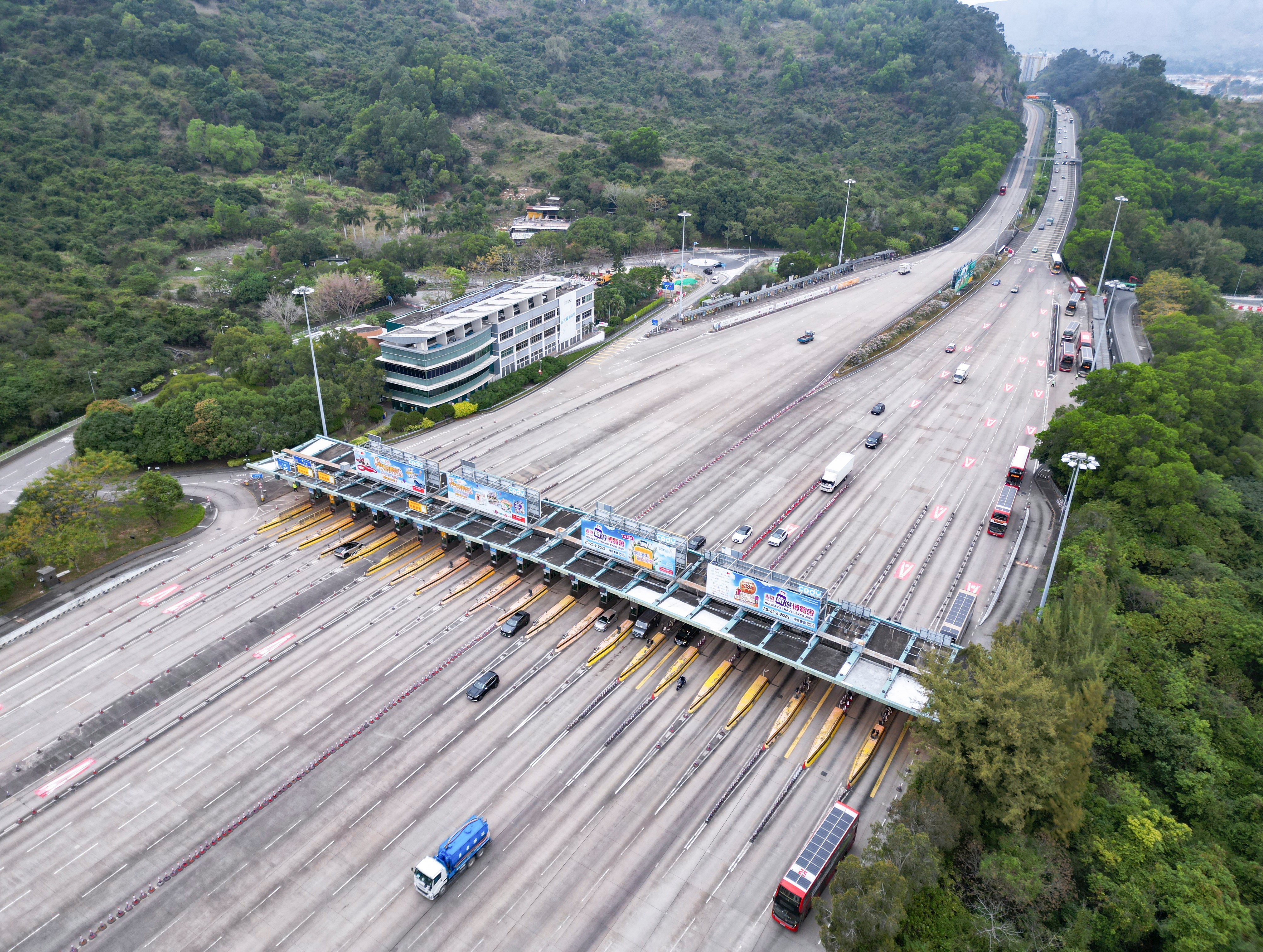A consortium had run the 3.8km tunnel since 1995, with the franchise expiring at the end of May. Photo: Eugene Lee