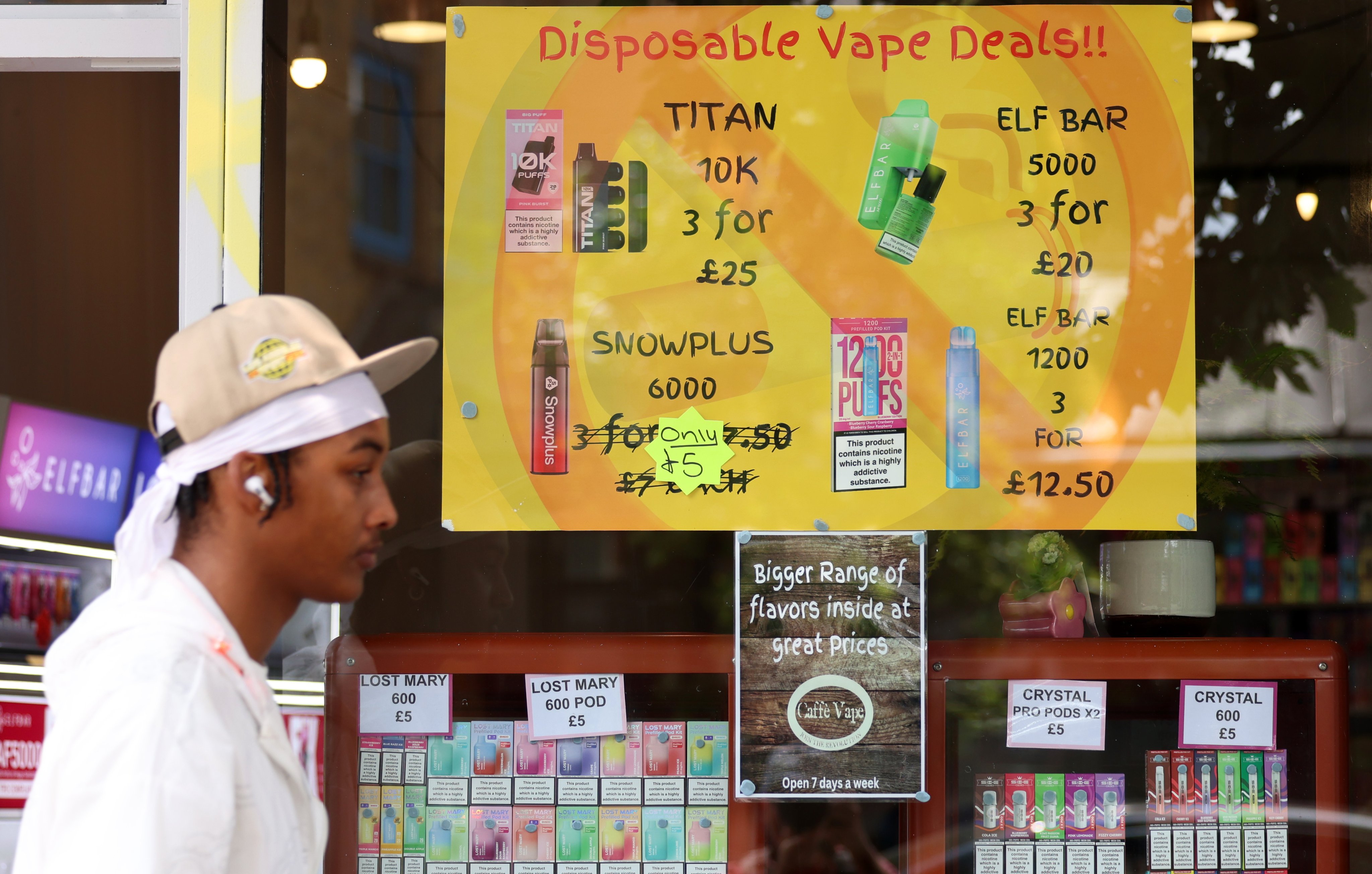 i dropped my disposable vape and now it won't work With smoking regulations looming across EU, how does vape consumption  compare in Europe? main image 1