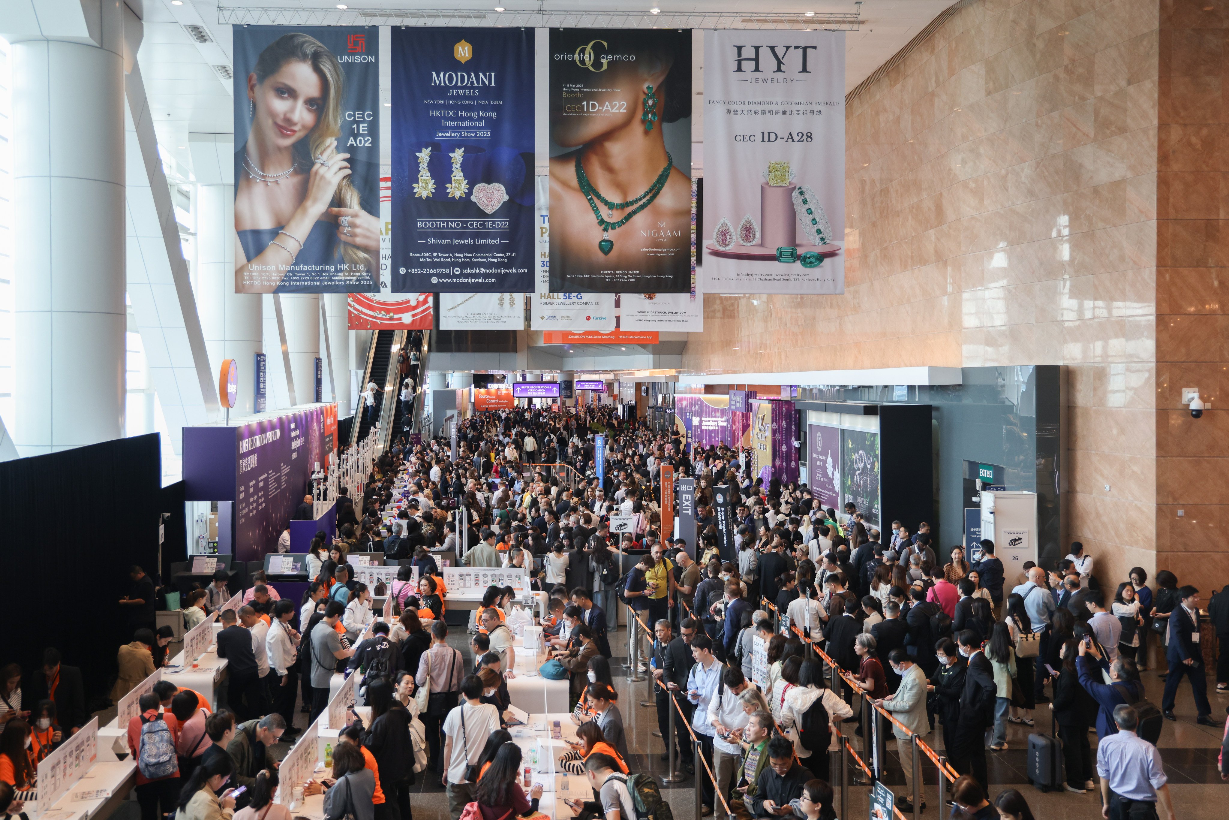 Hundreds of buyers gather at the 41st International Jewellery Show at the Hong Kong Convention and Exhibition Centre in Wan Chai in March. Photo: Eugene Lee