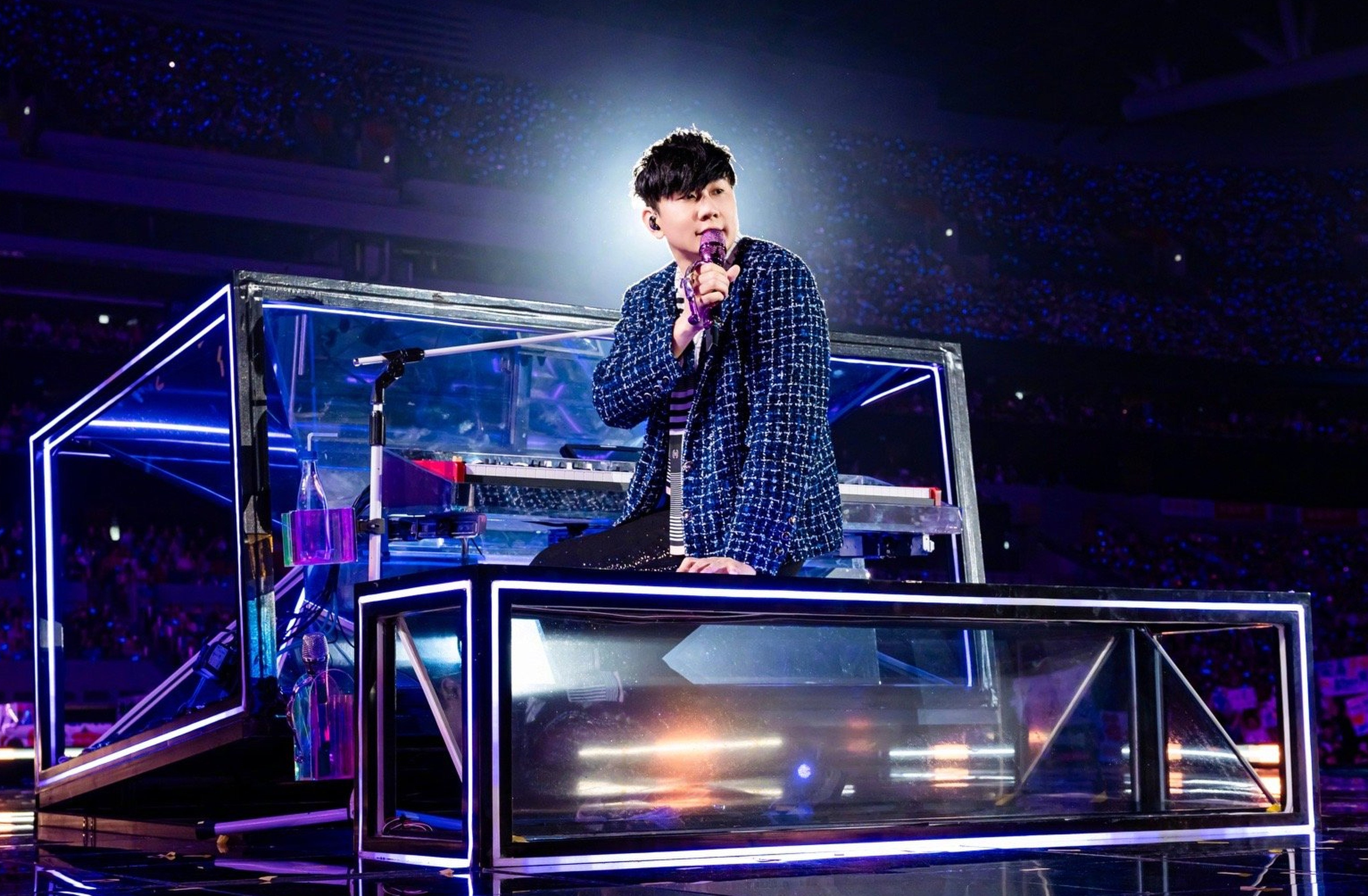 Thirty-seven people came forward over the past two weeks after falling victim to scams offering bogus tickets to Singaporean singer JJ Lin’s concerts in Hong Kong. Photo: Weibo/JJ Lin