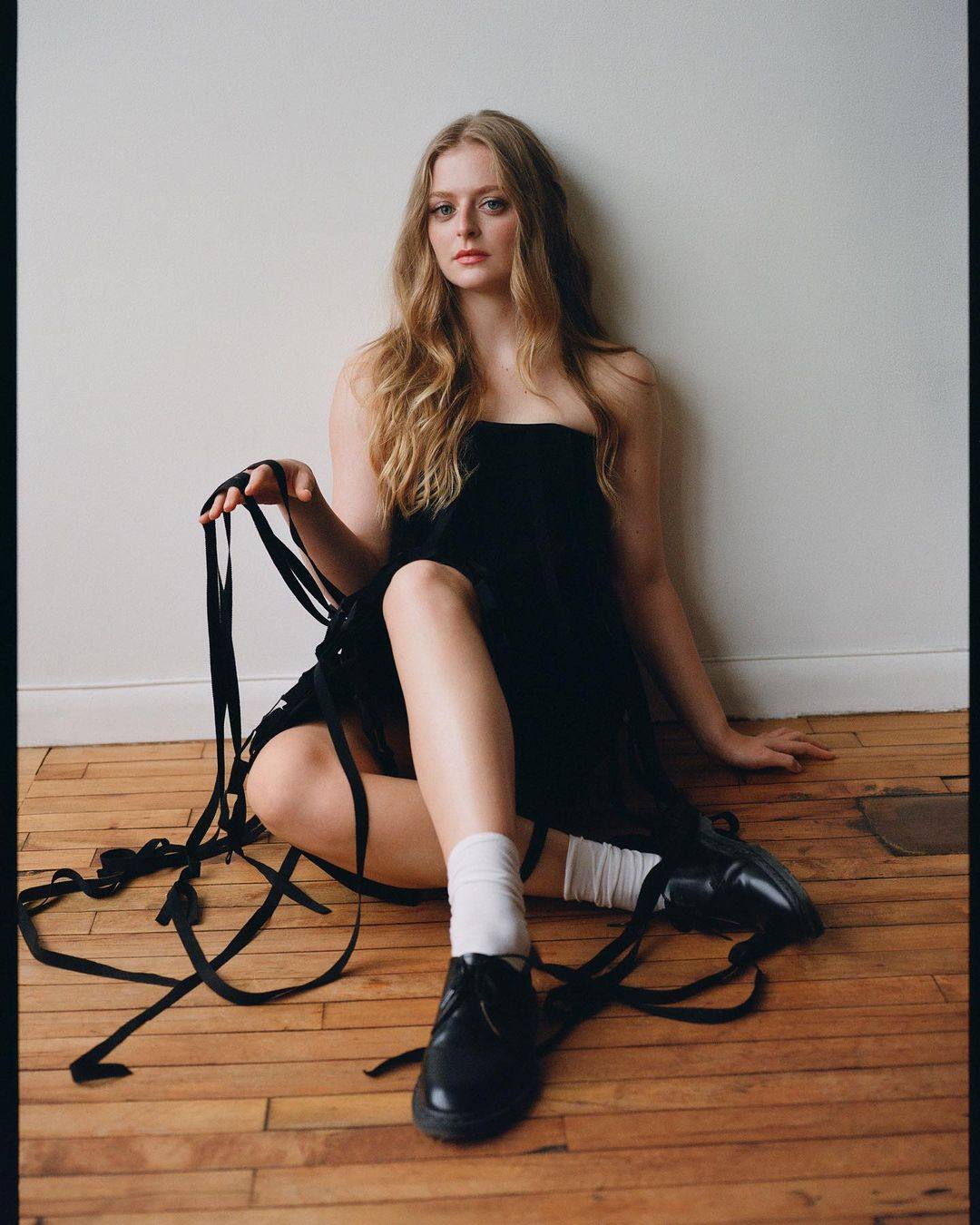 Meet Anna Baryshnikov, who played the unsettling Daisy in Love Lies Bleeding, opposite Kristen Stewart. Photo: @annabaryshnikov/Instagram