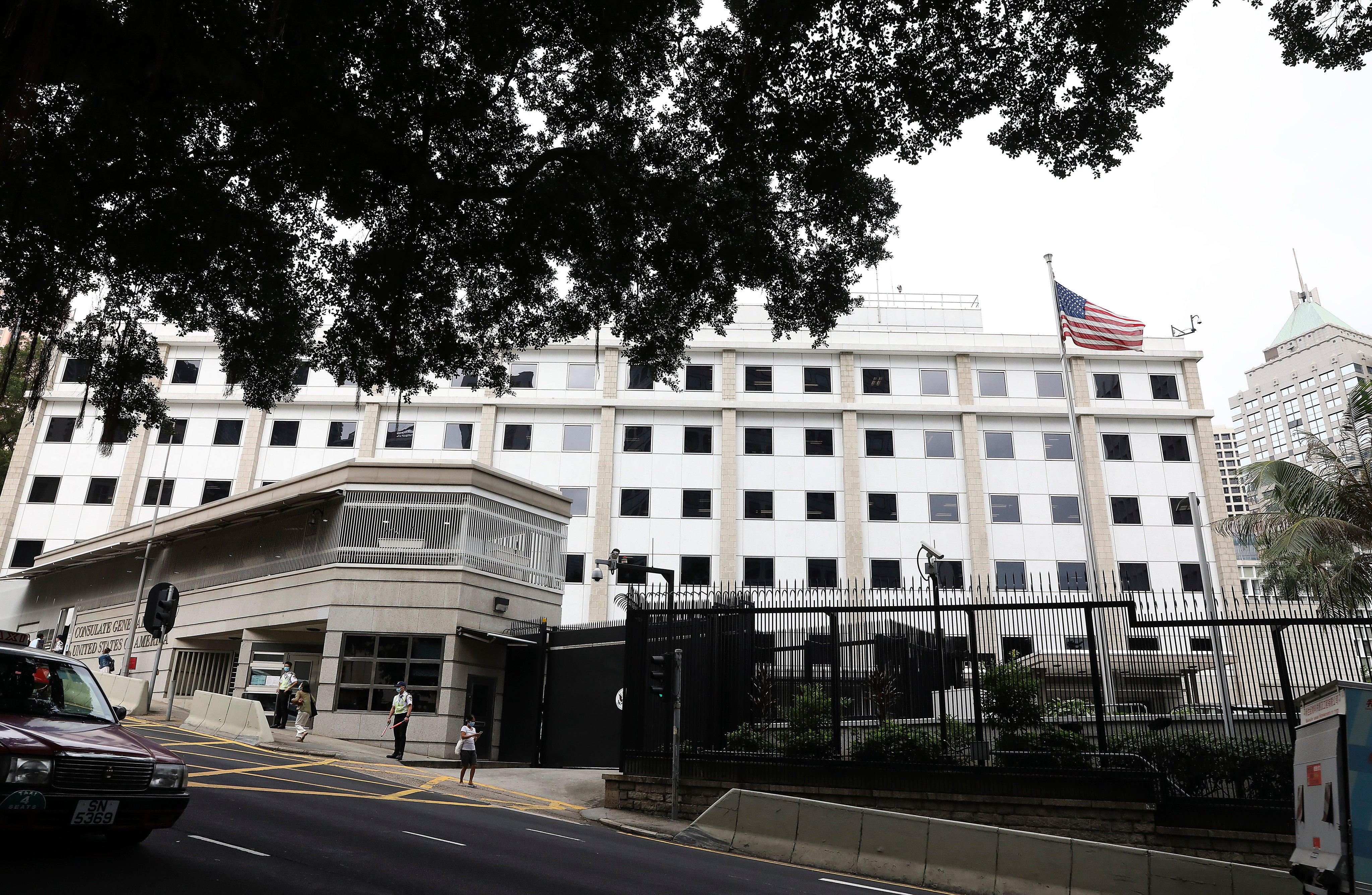 The US consulate in Central. The US government has started revoking visas and threatening students with deportation. Photo: K. Y. Cheng