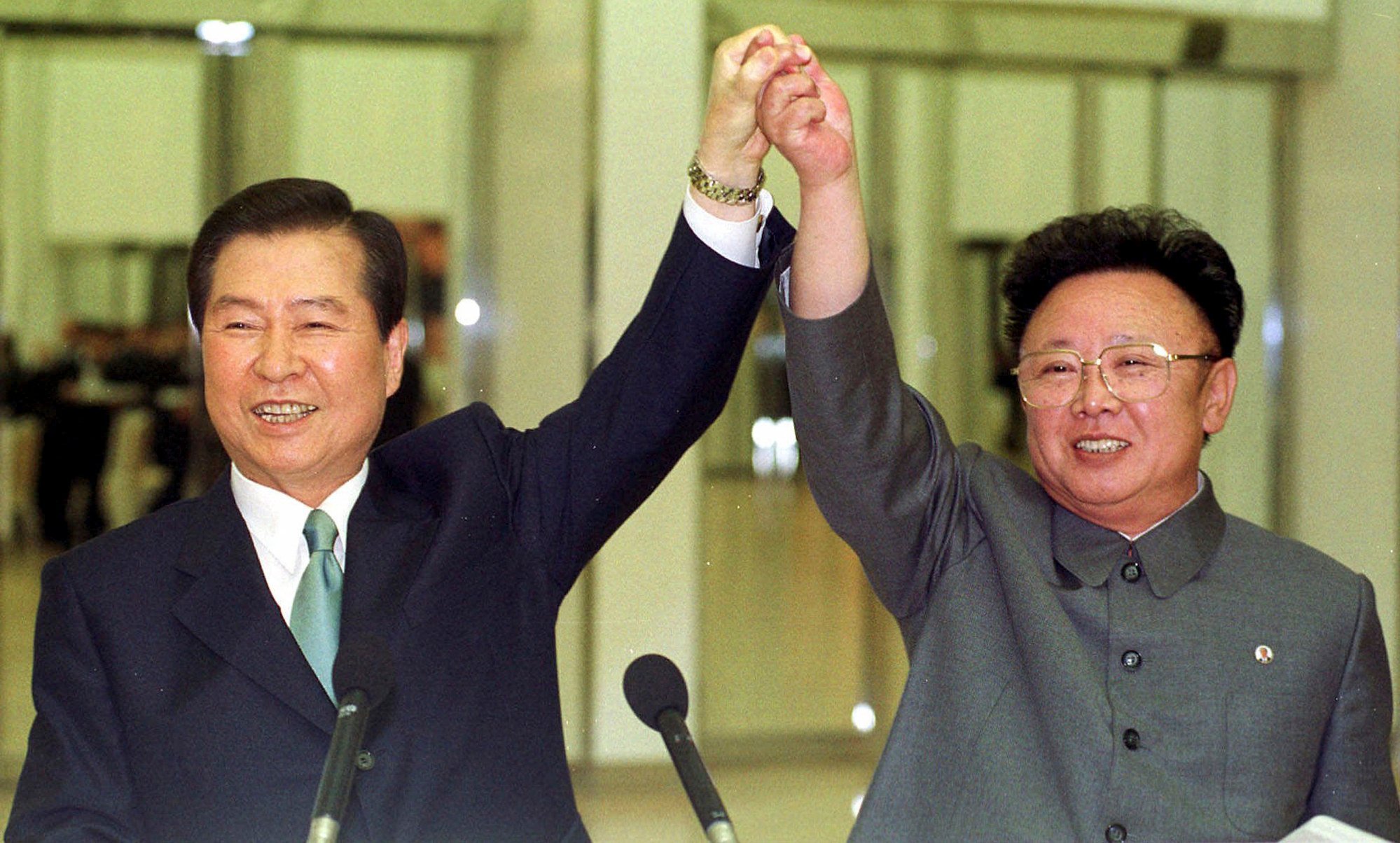 South Korea’s then president Kim Dae-jung (left) and North Korean leader Kim Jong-il celebrate before signing a joint declaration during a summit in Pyongyang, North Korea, in June 2000. The South Korean leader initiated what came to be known as the “sunshine policy” towards North Korea. Photo: Yonhap/AP South Korea’s then president Kim Dae-jung (left) and North Korean leader Kim Jong-il celebrate before signing a joint declaration during a summit in Pyongyang, North Korea, in June 2000. The South Korean leader initiated what came to be known as the “sunshine policy” towards North Korea. Photo: Yonhap/AP