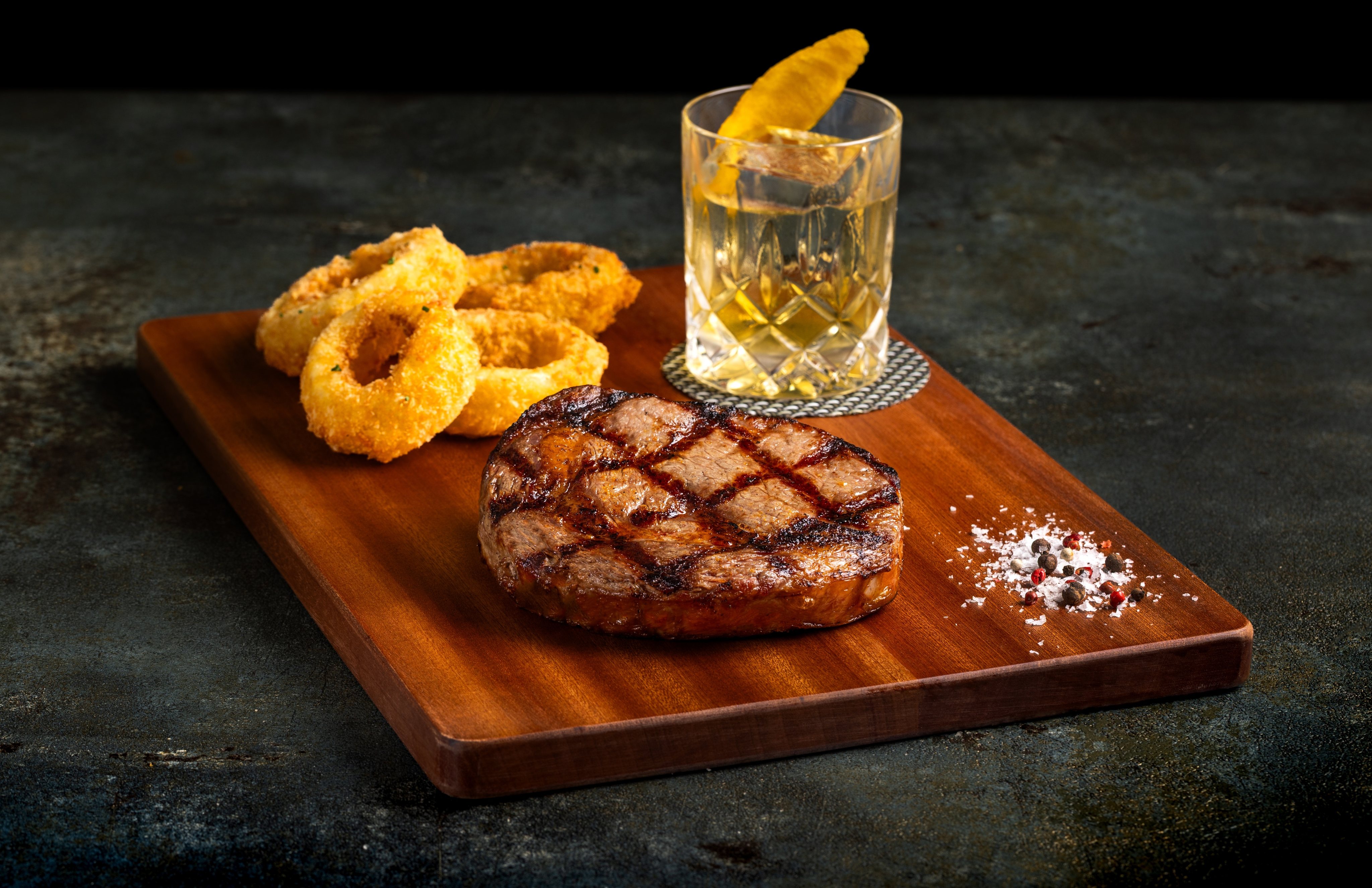 Morton’s The Steakhouse in Hong Kong is offering two special steaks for Father’s Day. Photo: Handout