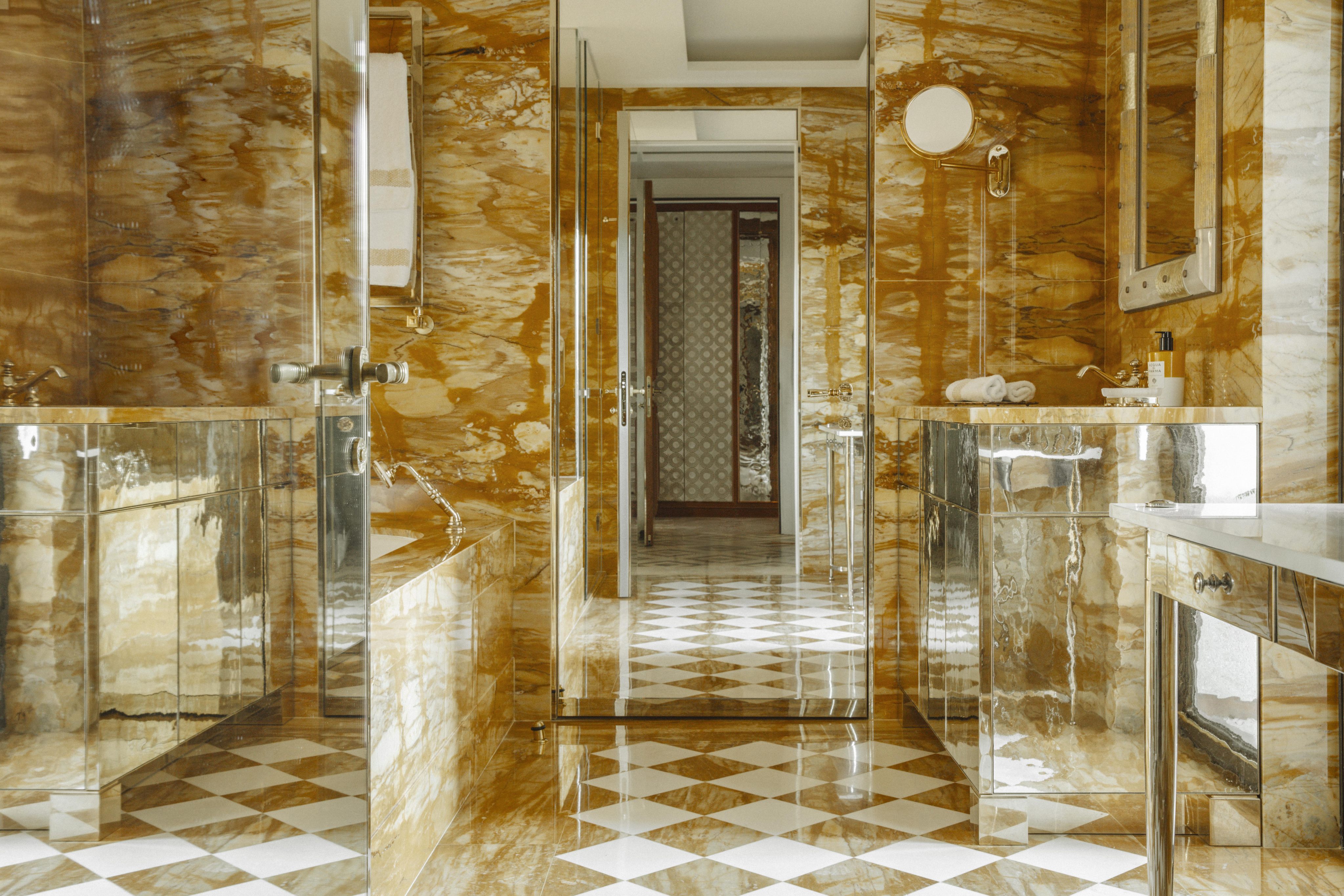 The ladies’ room iin the Hotel Cipriani’s new Serenissima suite, one of 13 rooms redesigned by American architect Peter Marino as part of the Venice hotel’s initial renovation phase. Photo: Hotel Cipriani