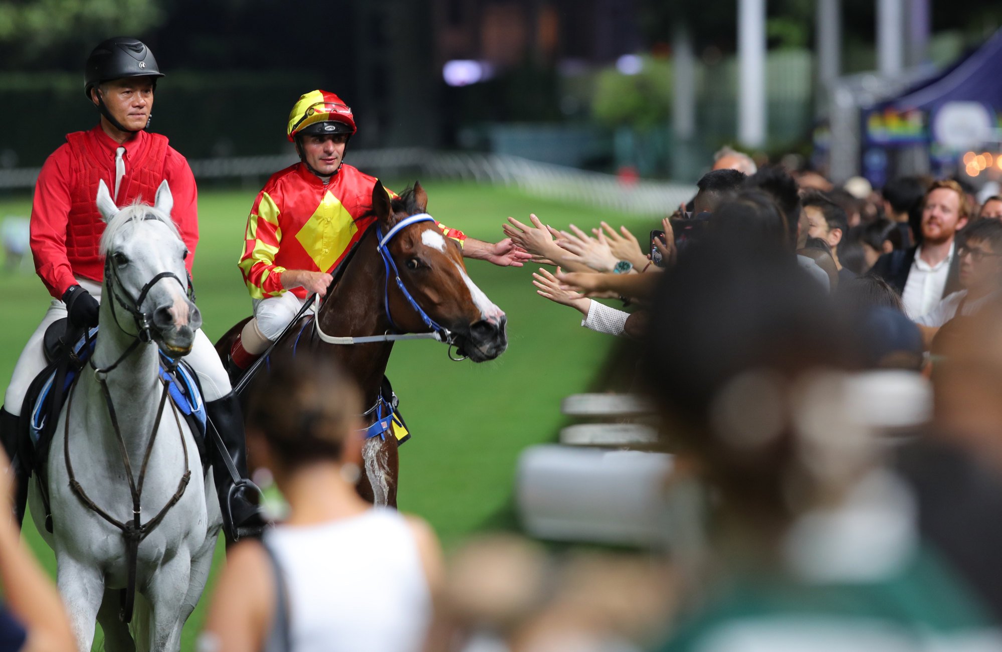Andrea Atzeni high-fives the Valley crowd after booting home Autumn Delight. Andrea Atzeni high-fives the Valley crowd after booting home Autumn Delight.