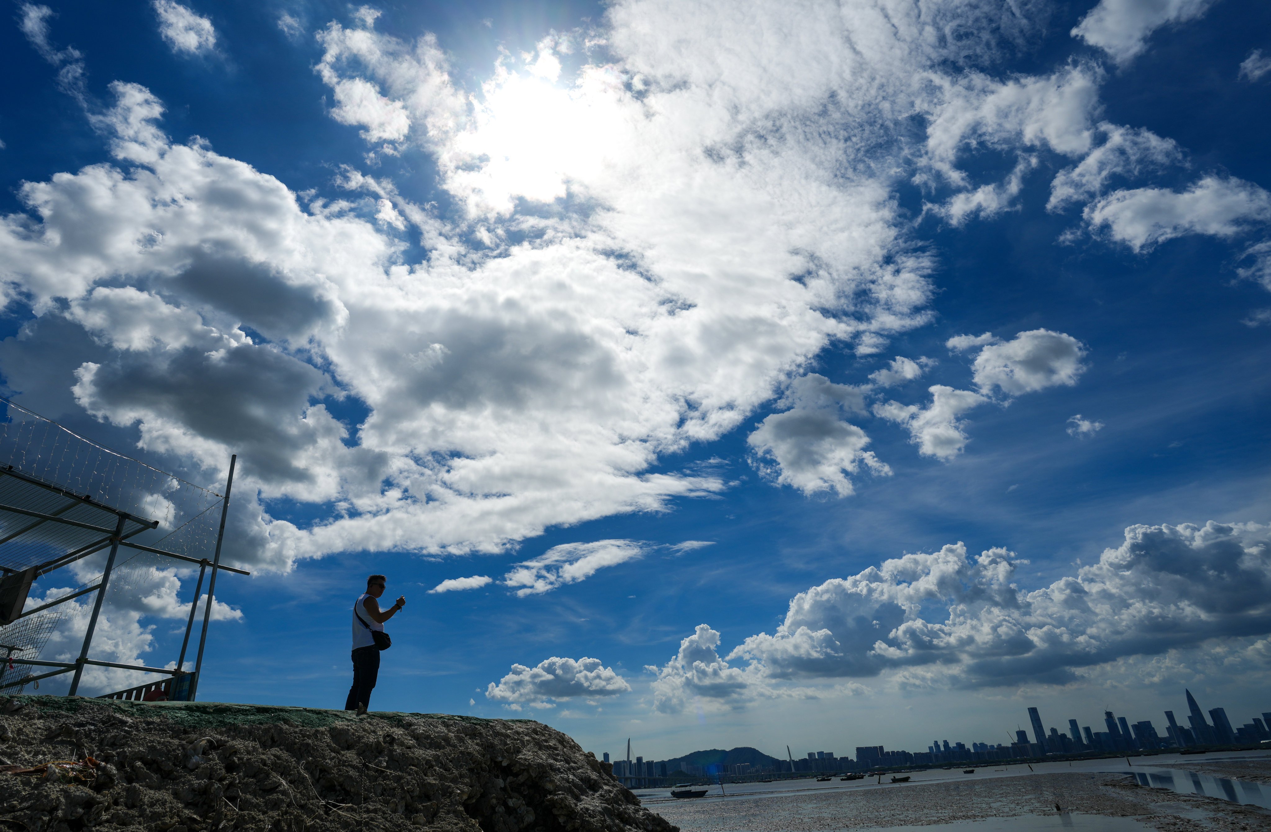 The No 1 typhoon signal is expected to remain in effect throughout the day on Wednesday. Photo: Sam Tsang
