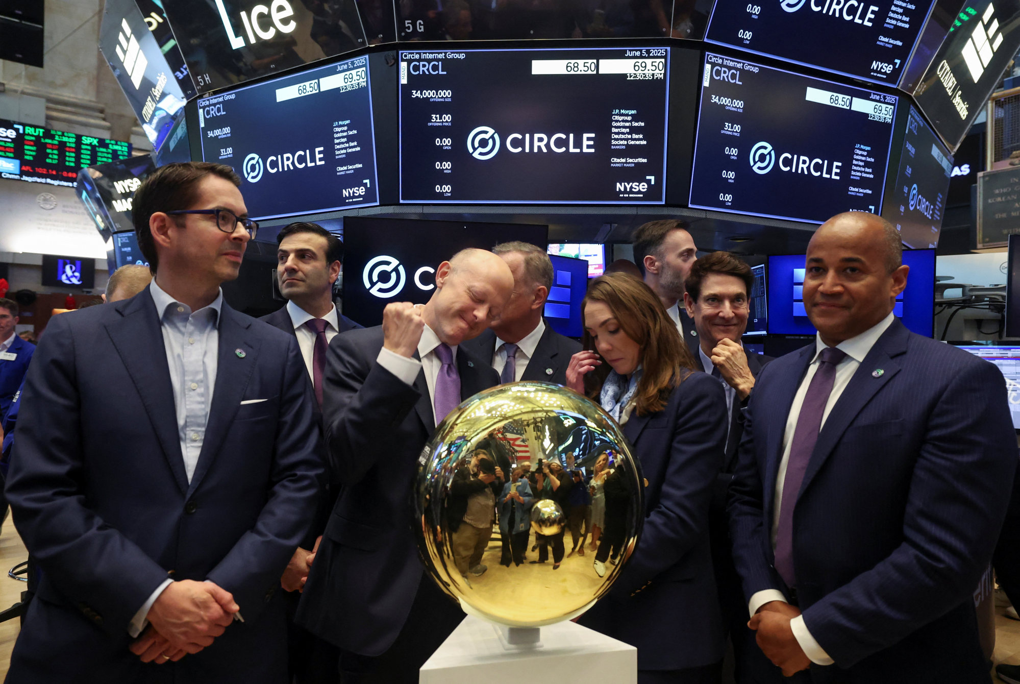 JD.com founder bets on stablecoins to cut cross-border e-commerce  transaction costs | South China Morning Post