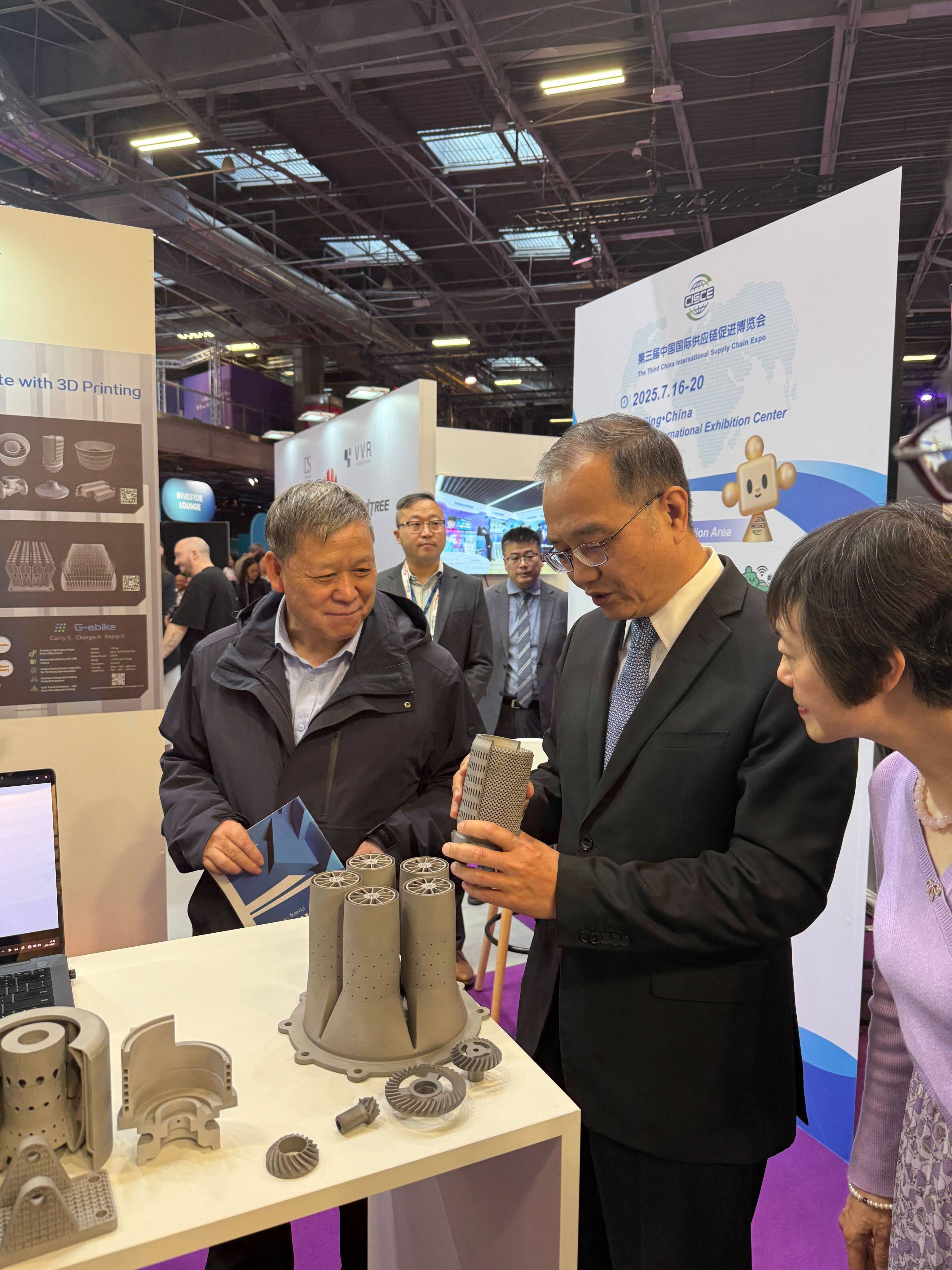 Zhang Zhengwen, the founder of XDM 3D Printing Technology (left) with the Chinese ambassador to France, Deng Li, in the China Pavilion at Paris VivaTech on June 12, 2025. Photo: Xiaofei Xu/SCMP