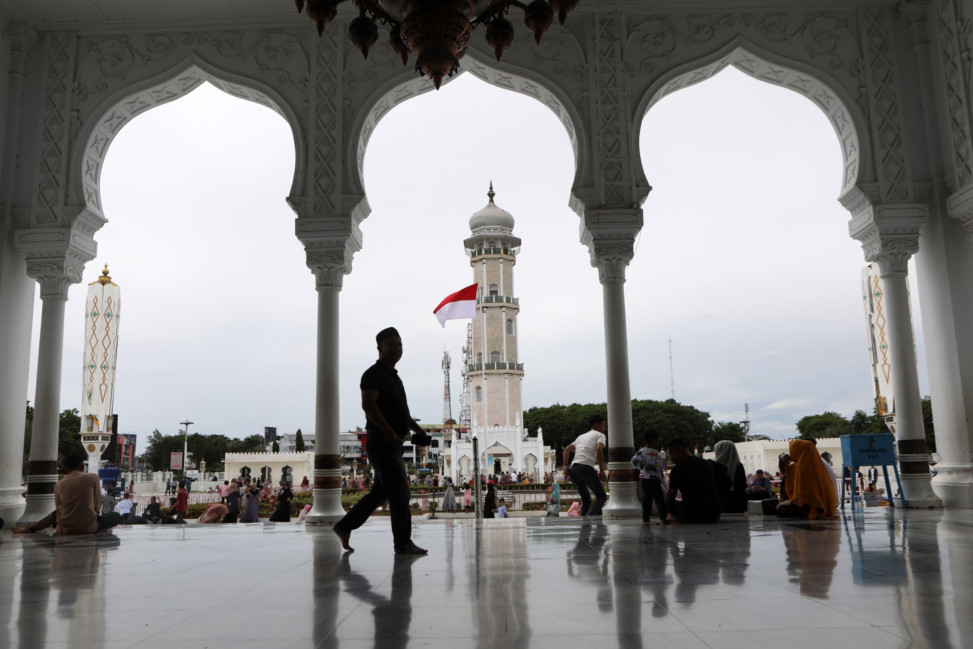 The Baiturrahman Grand Mosque in Banda Aceh, Indonesia. Gambling is illegal in the Muslim-majority country. Photo: EPA-EFE The Baiturrahman Grand Mosque in Banda Aceh, Indonesia. Gambling is illegal in the Muslim-majority country. Photo: EPA-EFE