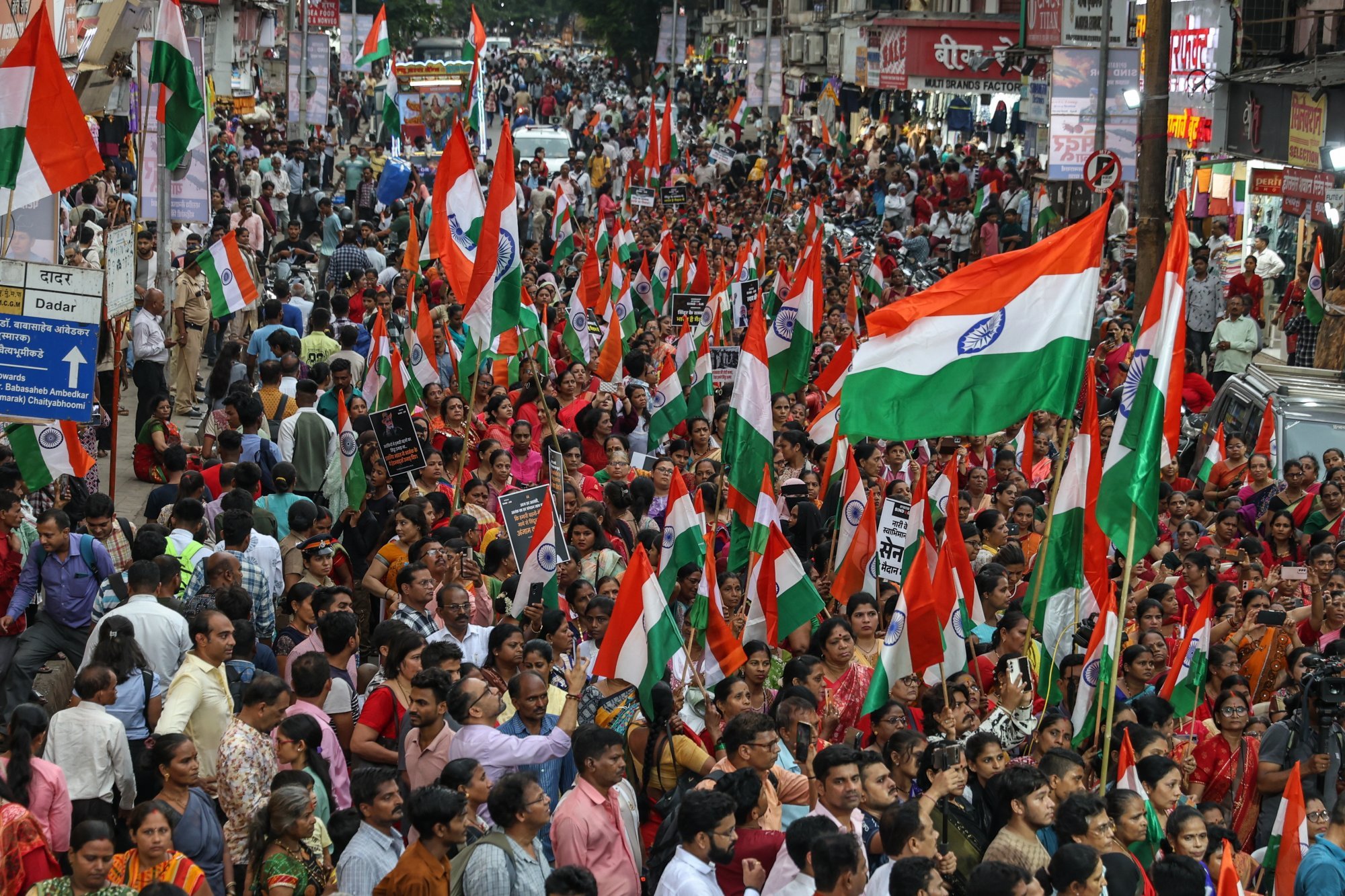 Indian women participate in a tricolour flag march in support of “Operation Sindoor” in Mumbai on May 22. Photo: EPA-EFE Indian women participate in a tricolour flag march in support of “Operation Sindoor” in Mumbai on May 22. Photo: EPA-EFE