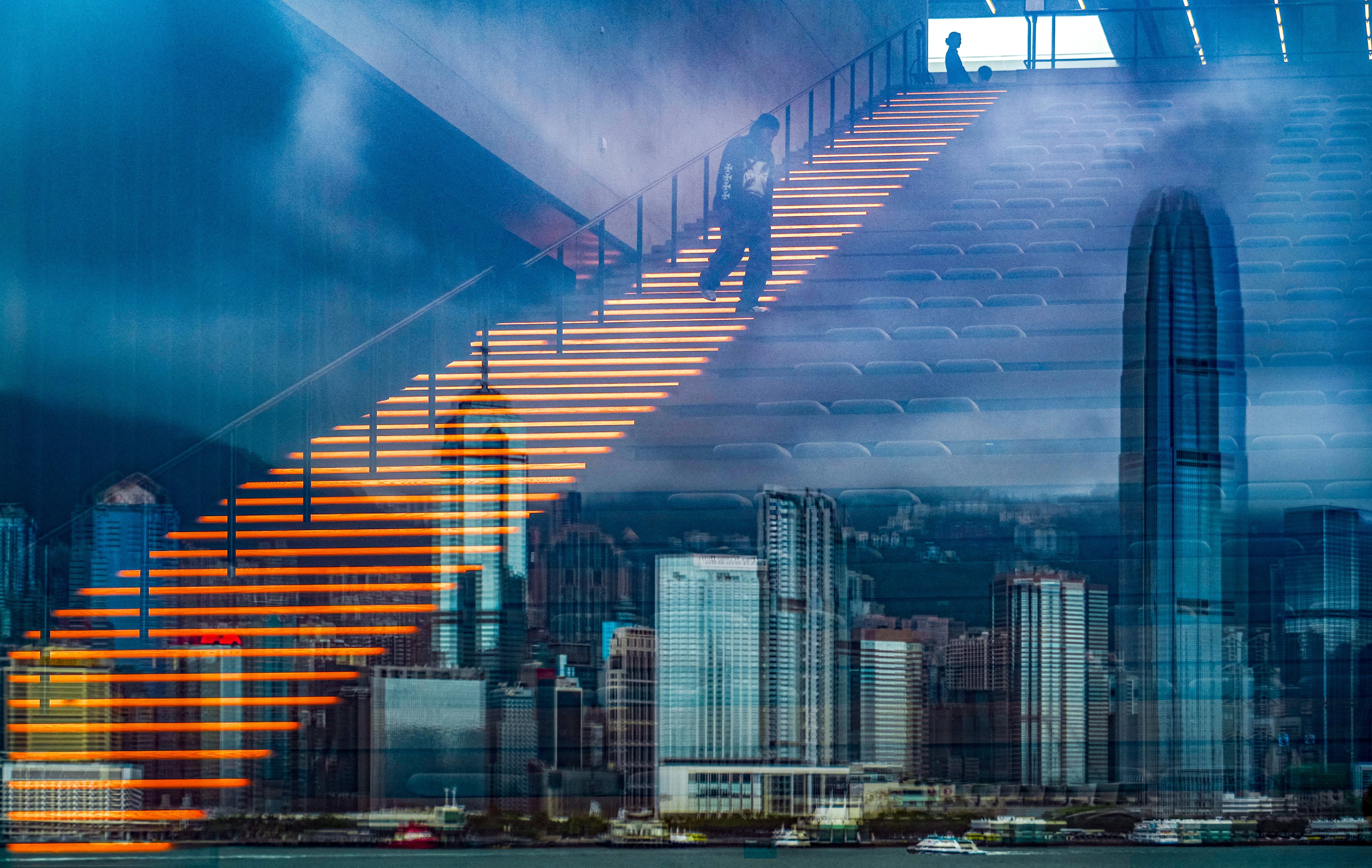 Hong Kong is likely to overtake Switzerland by 2027 as the world’s top hub for cross-border wealth management. Photo: Eugene Lee