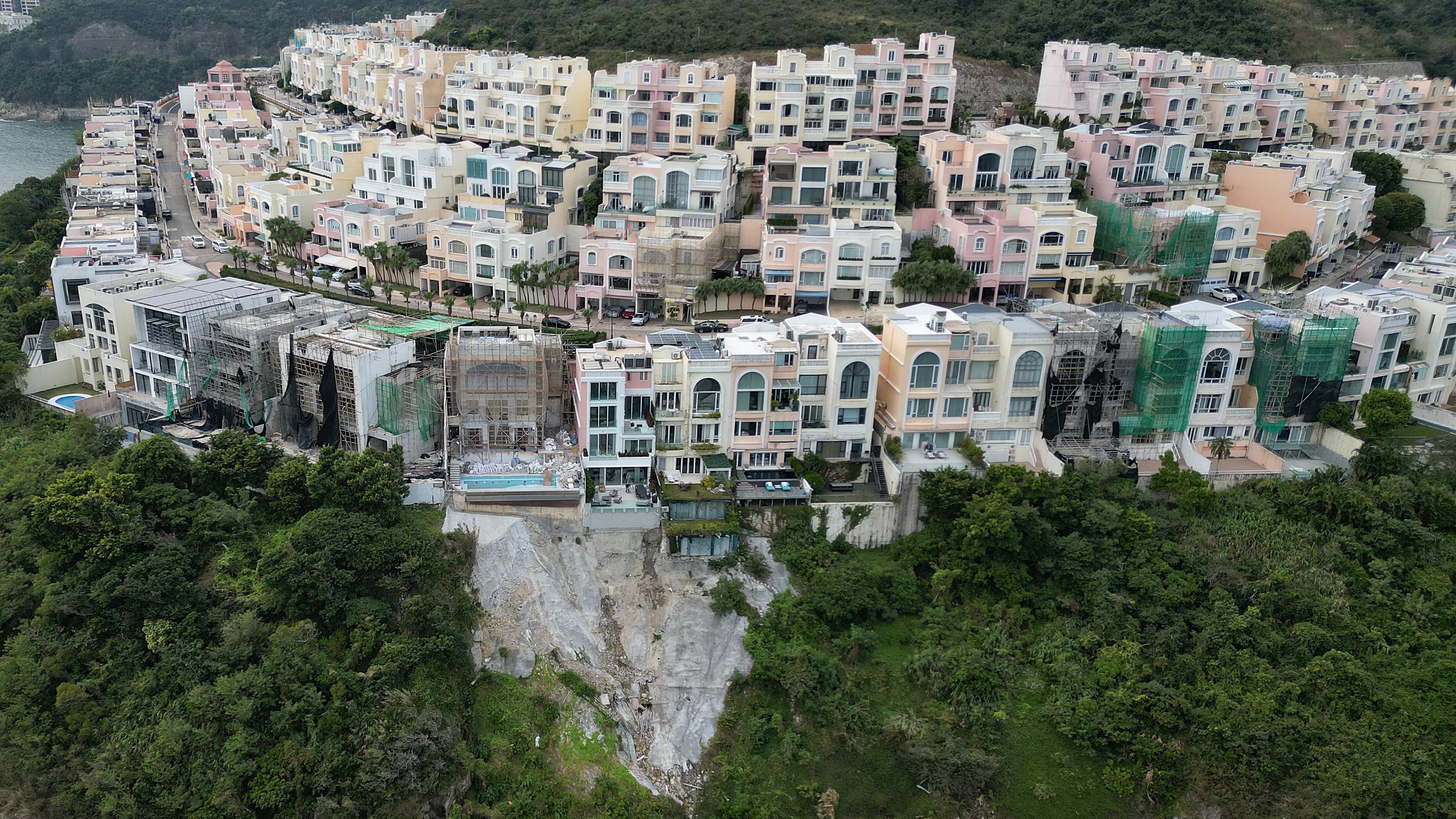Redhill Peninsula in Tia Tam. The convictions of two homeowners are the first among 30 prosecutions made against landlords at the estate over illegal structures. Photo: Elson Li