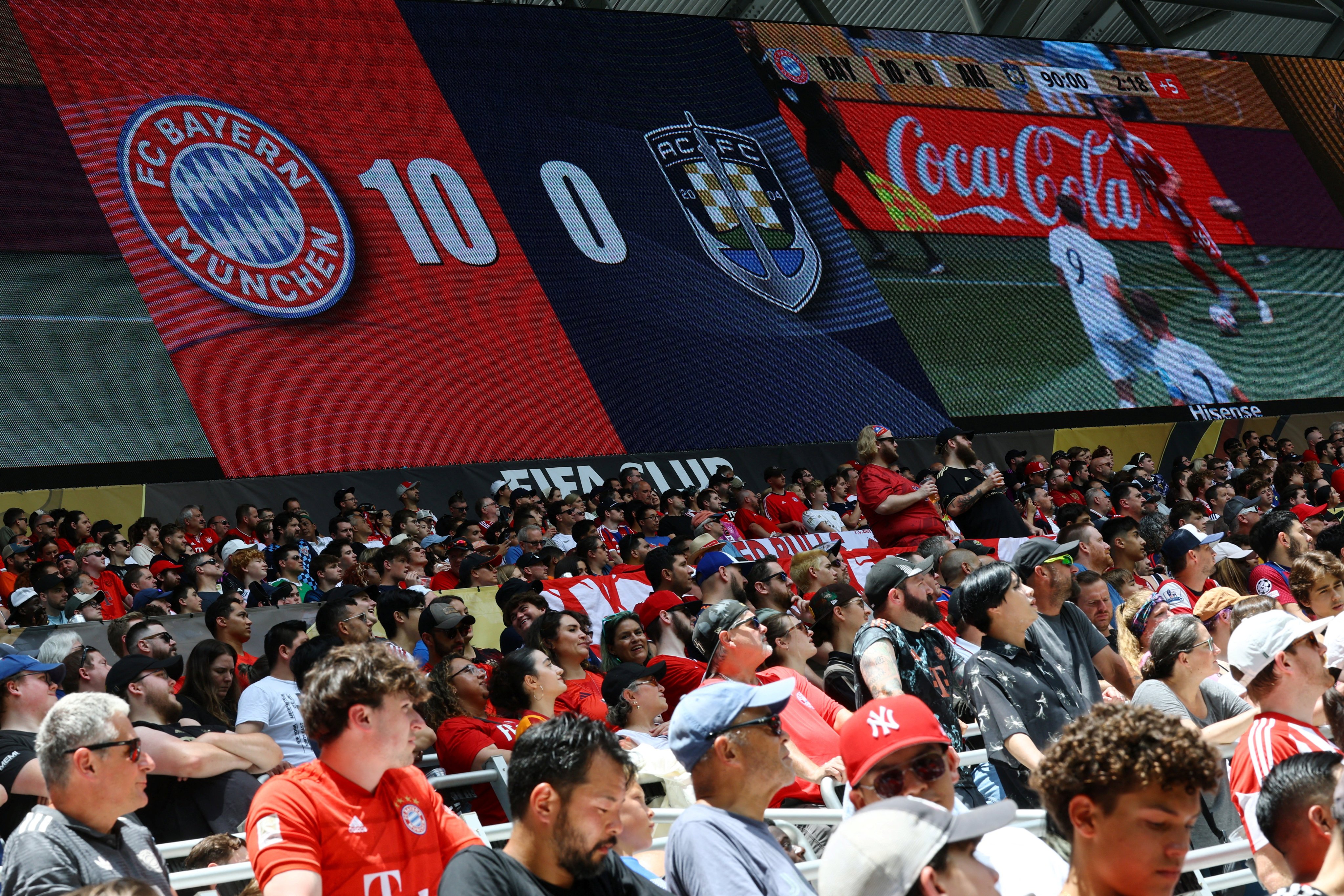 The scoreboard highlights the mismatch between Bayern Munich and Auckland City in Ohio. Photo: Reuters