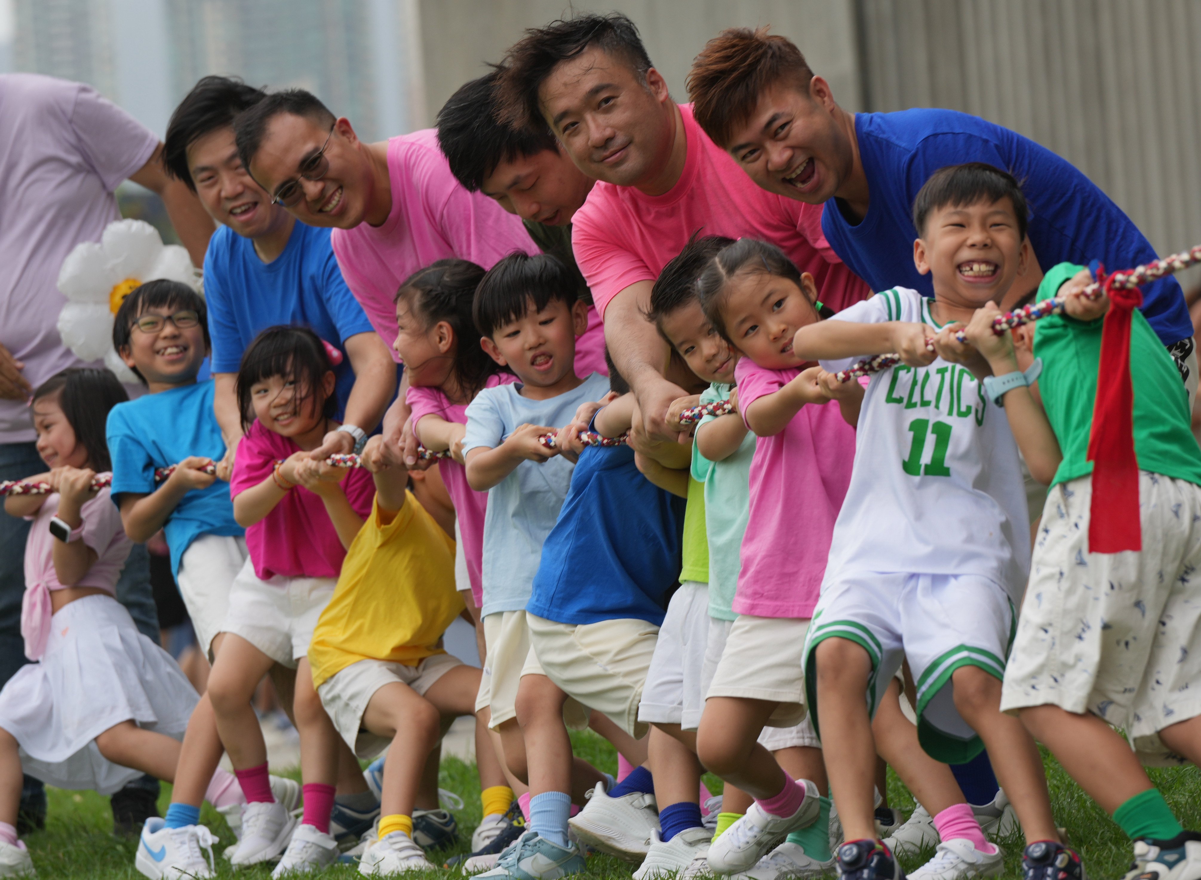 Hong Kong dads are seeking more family time despite work pressures, aided by the Dads Network’s community. Photo: May Tse