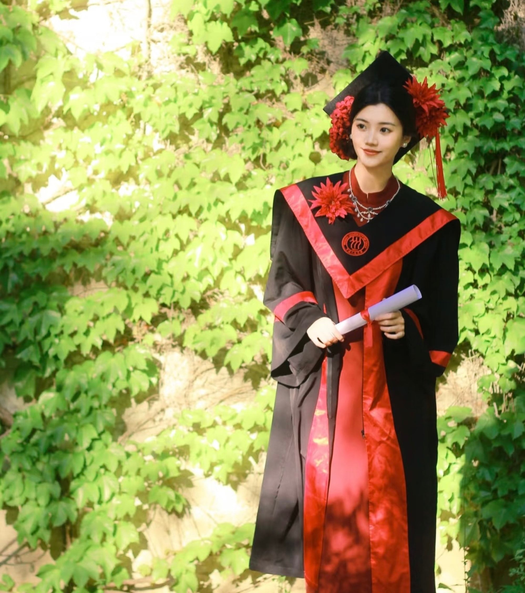 chinese graduation dress Chinese students spice up graduation dresses, gowns and caps with more  fashionable looks
