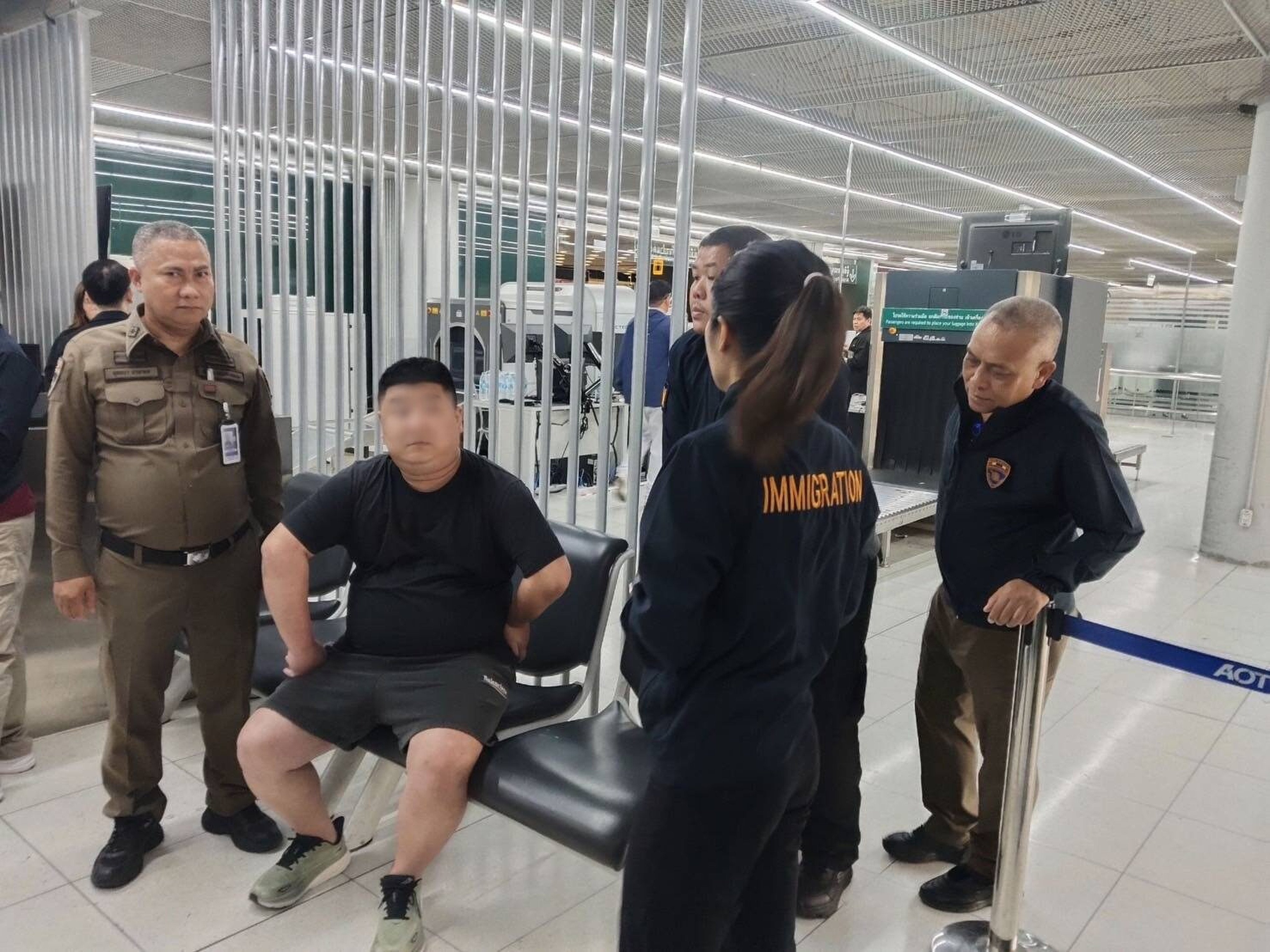 Thai immigration authorities have arrested a suspect who allegedly stole nearly HK$3 million worth of luxury handbags and jewellery from a Hong Kong store. Photo: Suvarnabhumi Immigration