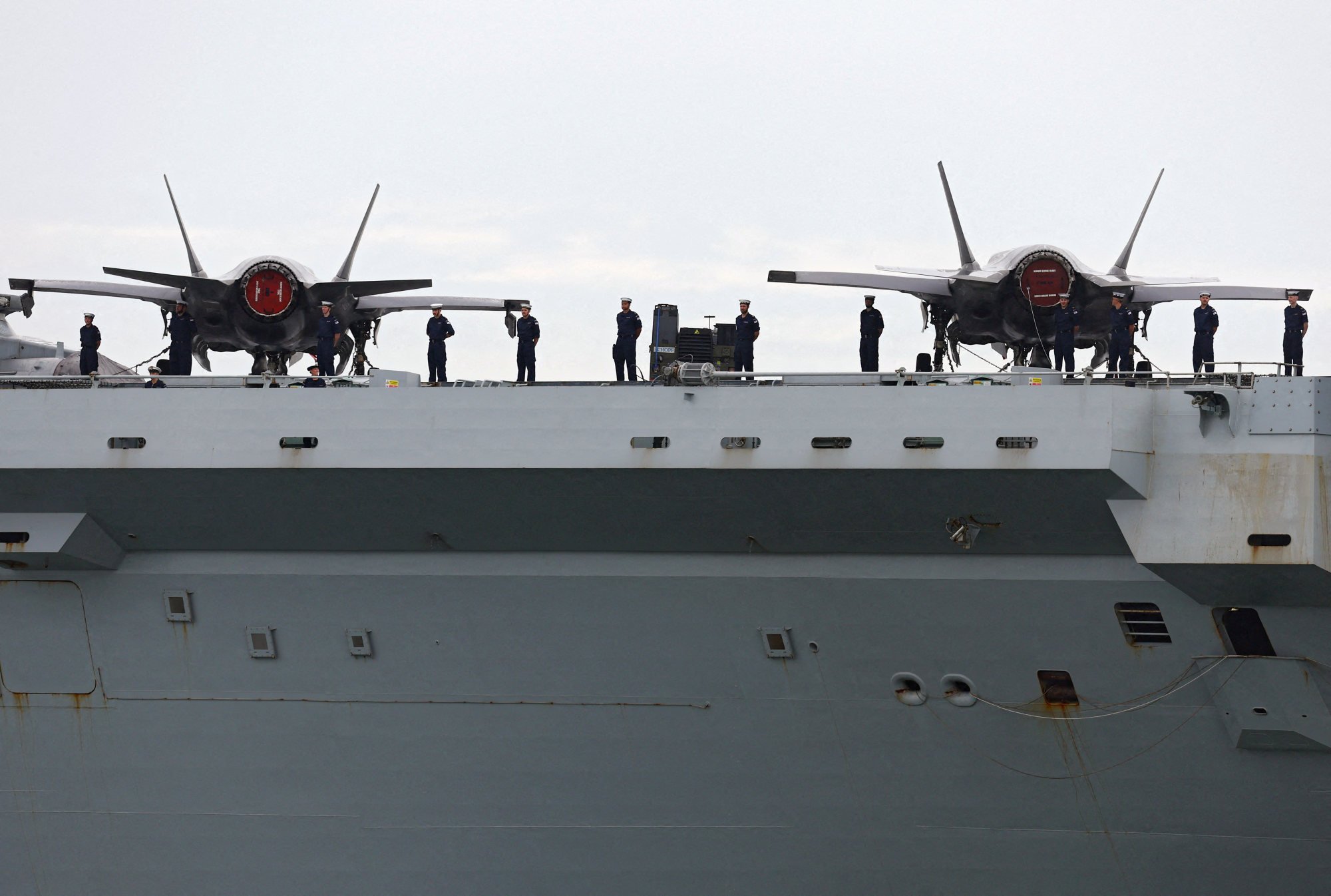 F-35 aircraft sit onboard Britain’s HMS Prince of Wales aircraft carrier as it arrives at Marina Bay Cruise Centre in Singapore on Monday. Photo: Reuters F-35 aircraft sit onboard Britain’s HMS Prince of Wales aircraft carrier as it arrives at Marina Bay Cruise Centre in Singapore on Monday. Photo: Reuters