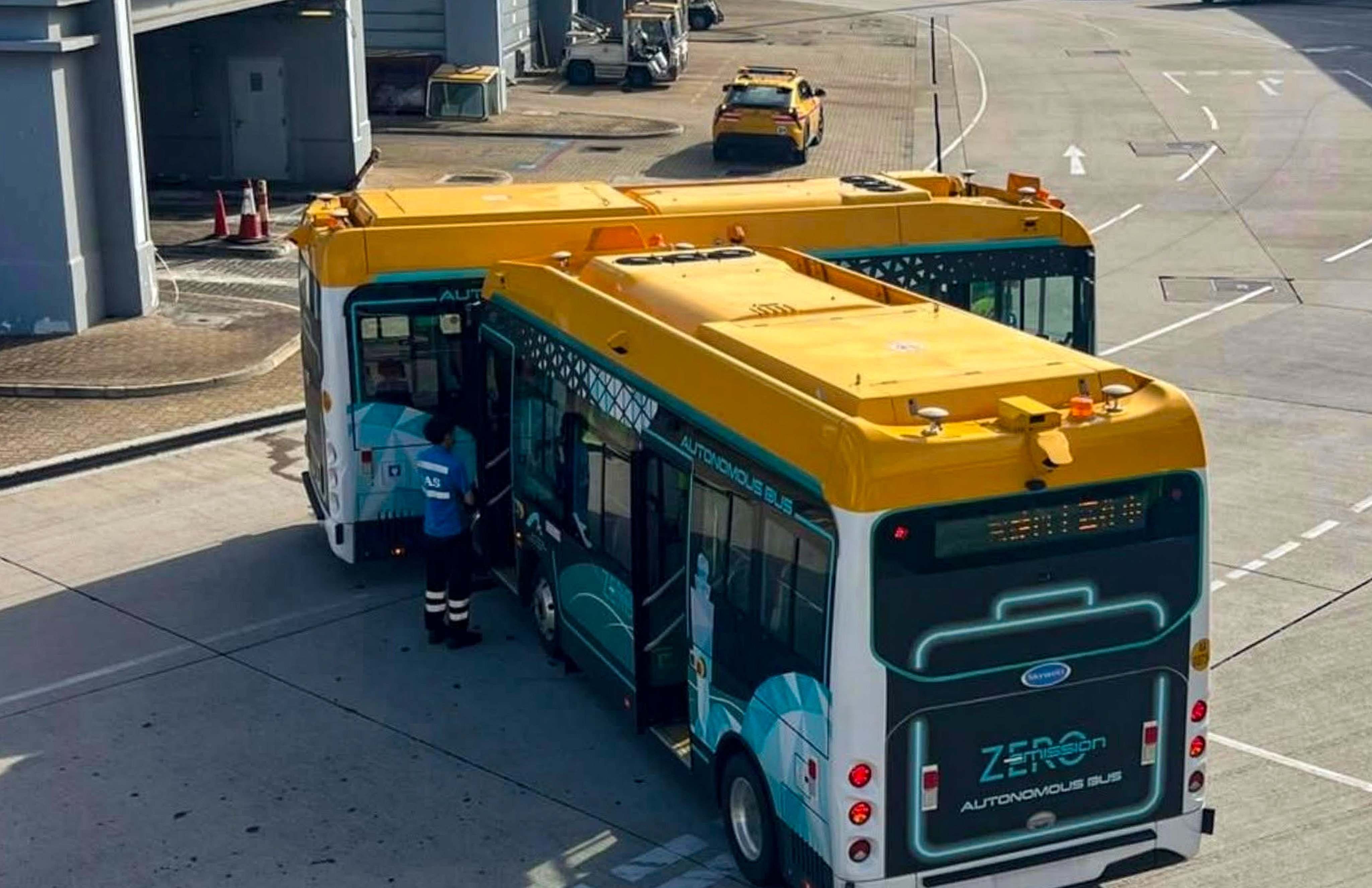 The city government has ordered an investigation after two automonous buses collided in a restricted area at Hong Kong International Airport on Sunday. Photo: Handout