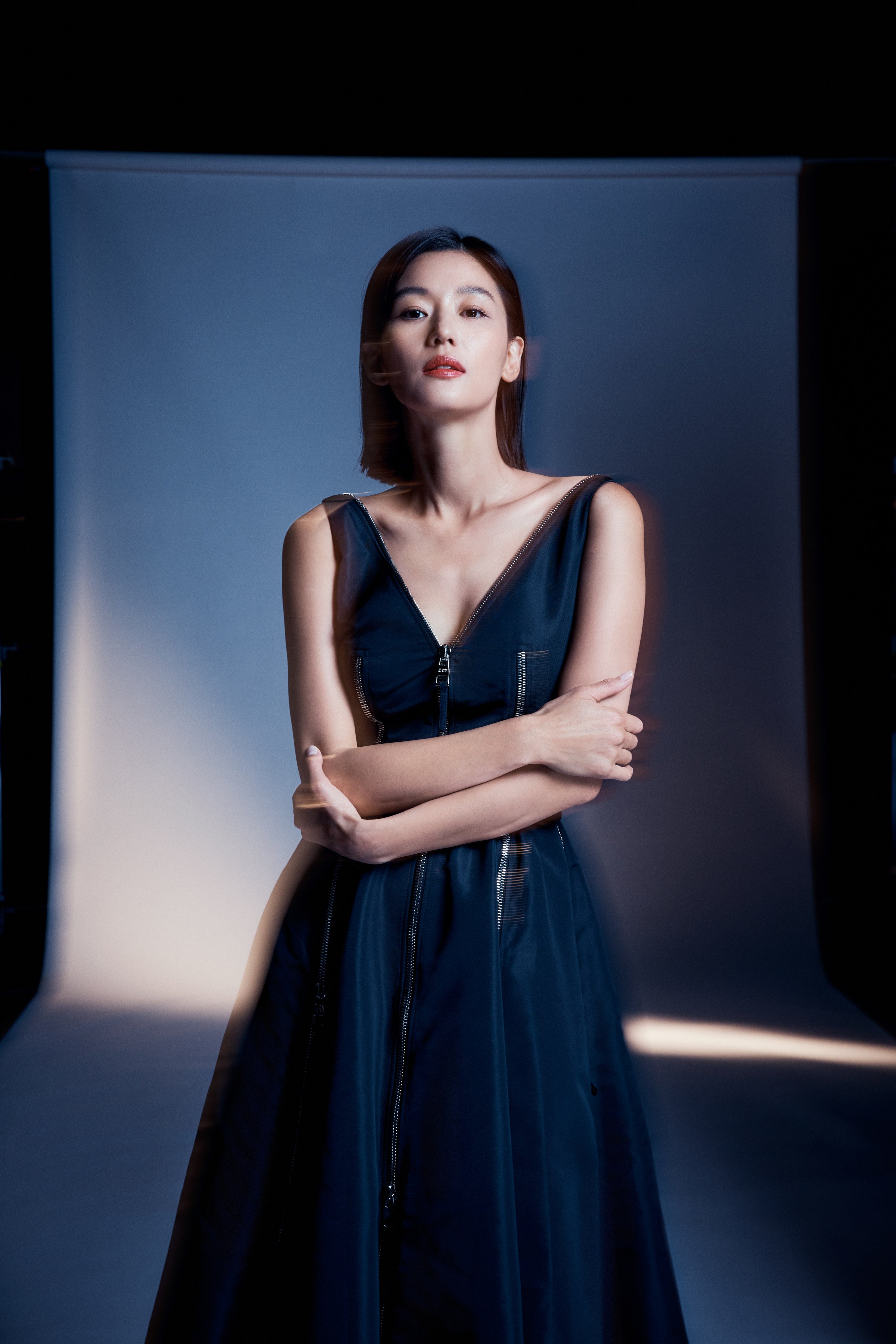 Jun Ji-hyun is considering offers from multiple agencies as she leaves Ieum Hashtag after three years. Photo: Netflix