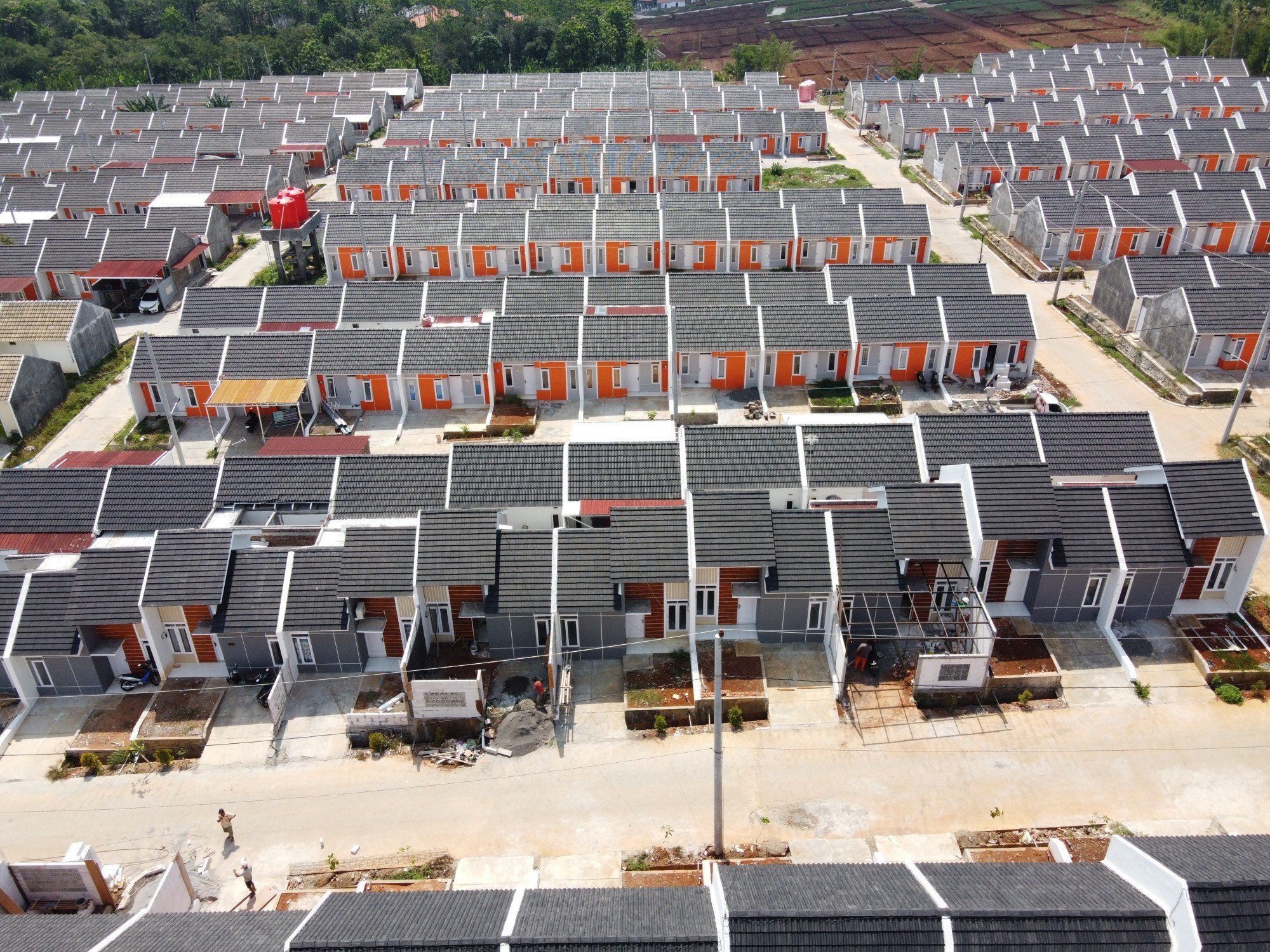 A subsidised housing area for Indonesians. President Prabowo Subianto has pledged to construct 3 million new dwellings during his term. Photo: Shutterstock A subsidised housing area for Indonesians. President Prabowo Subianto has pledged to construct 3 million new dwellings during his term. Photo: Shutterstock