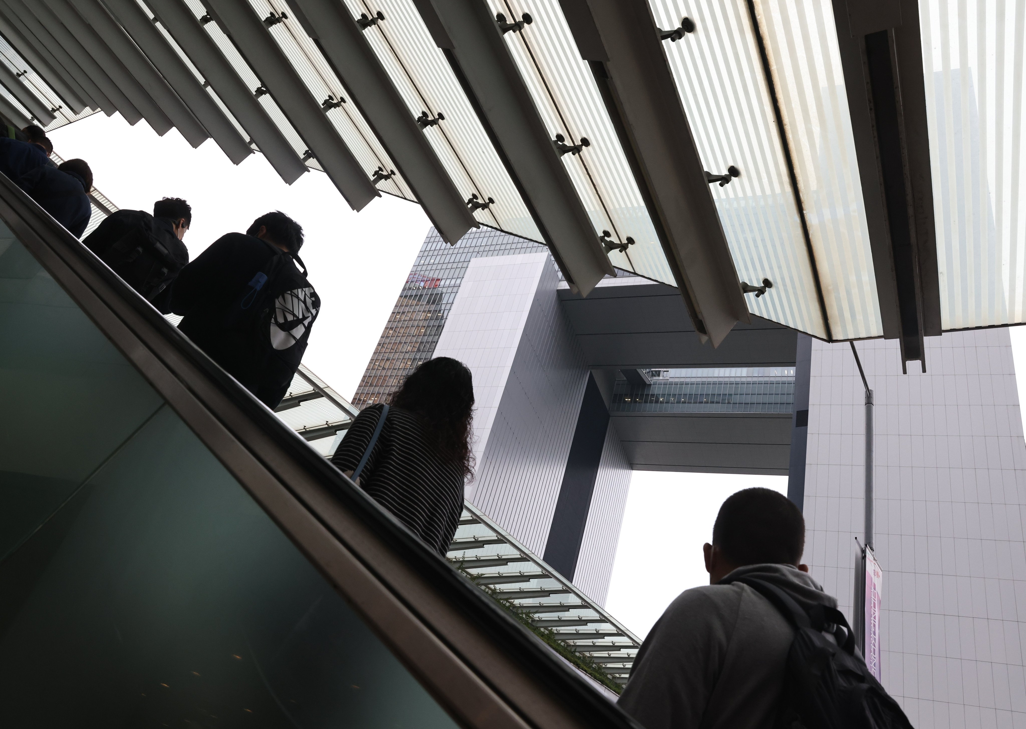 Hong Kong’s civil service consists of more than 173,000 public servants. Chief Executive John Lee Ka-chiu has called for reform of Hong Kong’s bureaucracy. Photo: SCMP/K. Y. Cheng