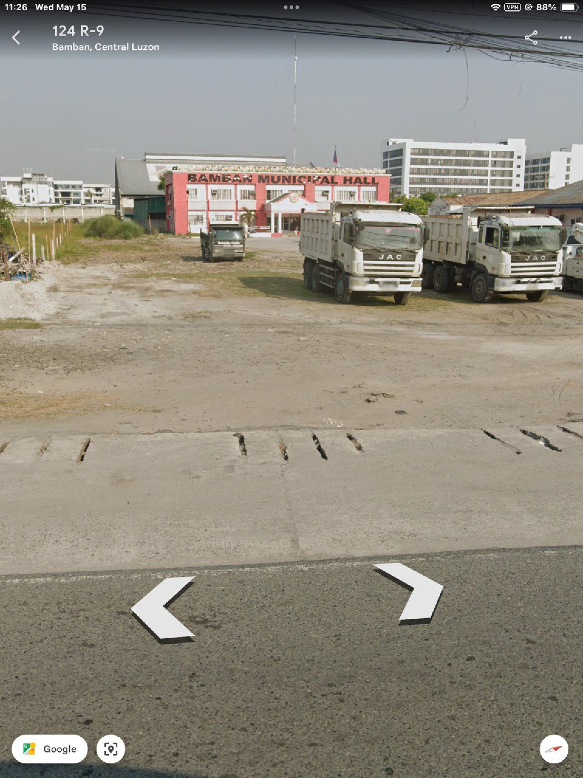 Alice Guo’s office as mayor of Bamban is situated in front of Pogos buildings. Photo: Google Earth Alice Guo’s office as mayor of Bamban is situated in front of Pogos buildings. Photo: Google Earth