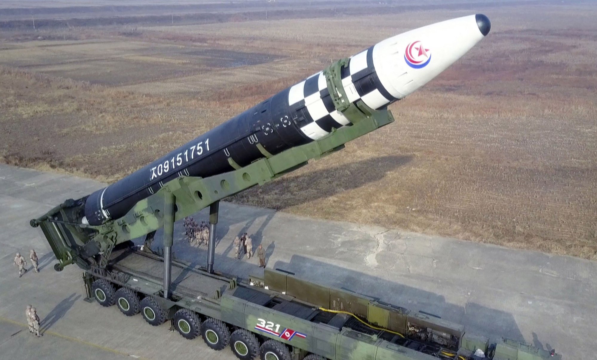 North Korea’s “Hwasong Gun 17” ICBM. North Korean leader Kim Jong-un has threatened to respond to US threats with nuclear weapons. Photo: AFP North Korea’s “Hwasong Gun 17” ICBM. North Korean leader Kim Jong-un has threatened to respond to US threats with nuclear weapons. Photo: AFP