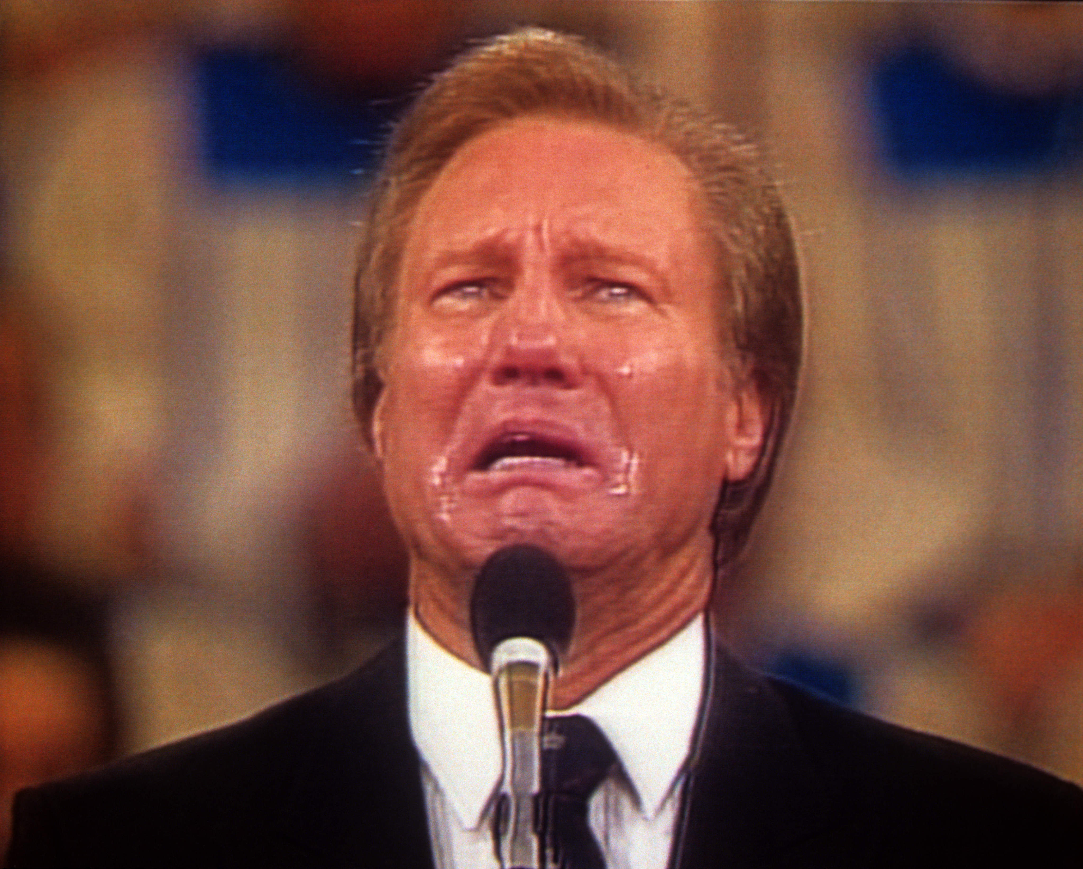 Television evangelist Jimmy Swaggart breaks down in tears as he confesses his relationship with a prostitute in 1988. Photo: TNS